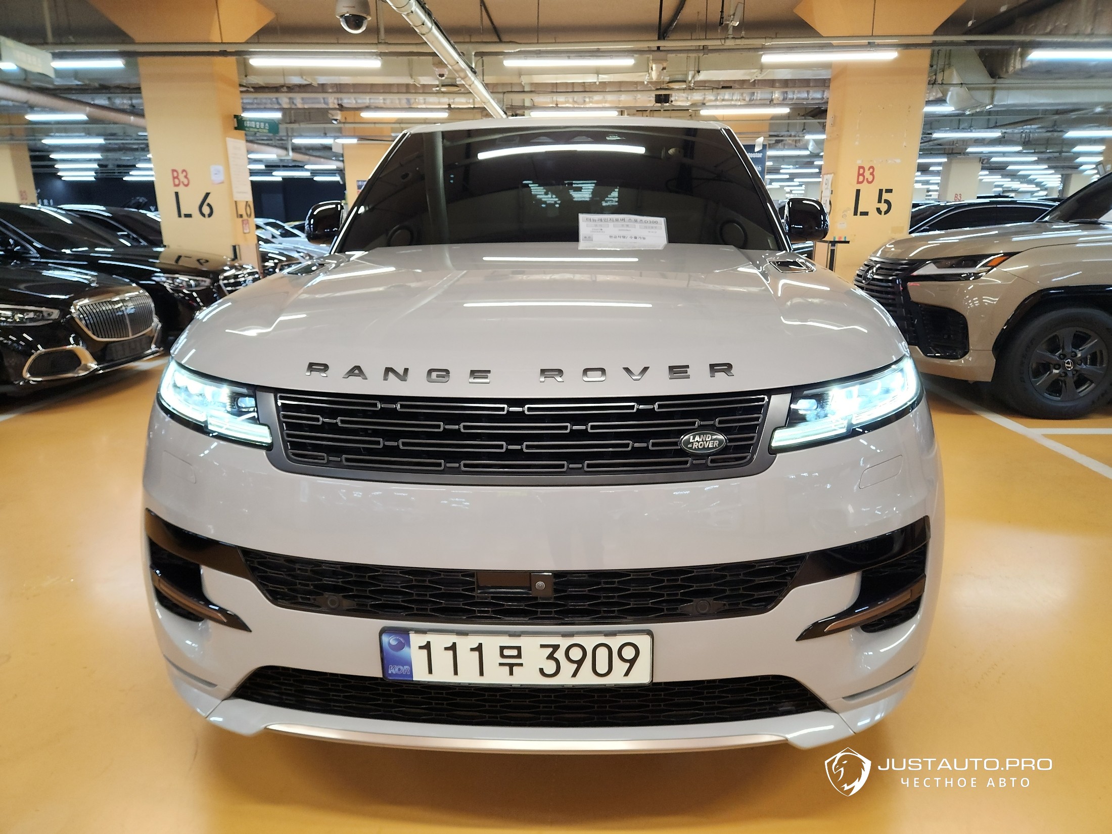 Автомобиль Land Rover Range Rover Sport