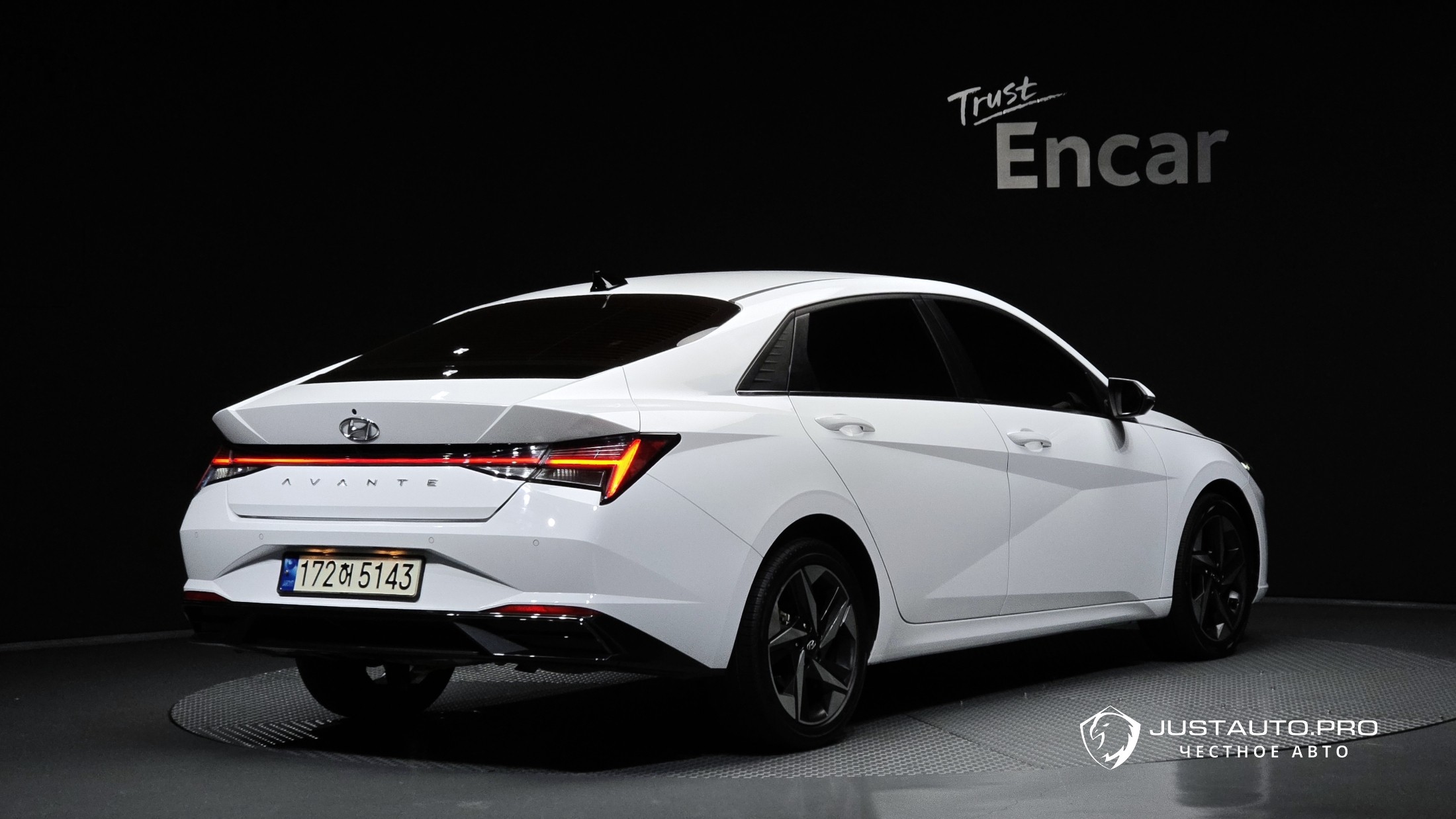 Автомобиль Hyundai AVANTE