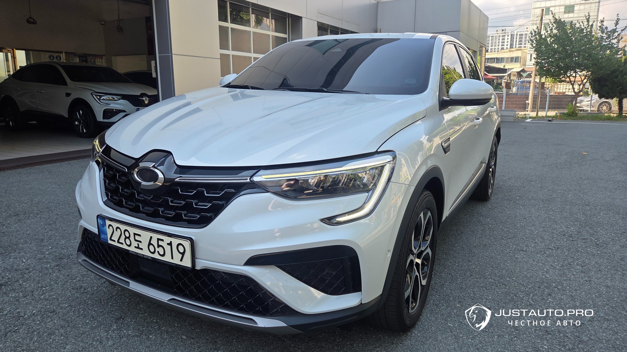 Автомобиль Renault-KoreaSamsung XM3
