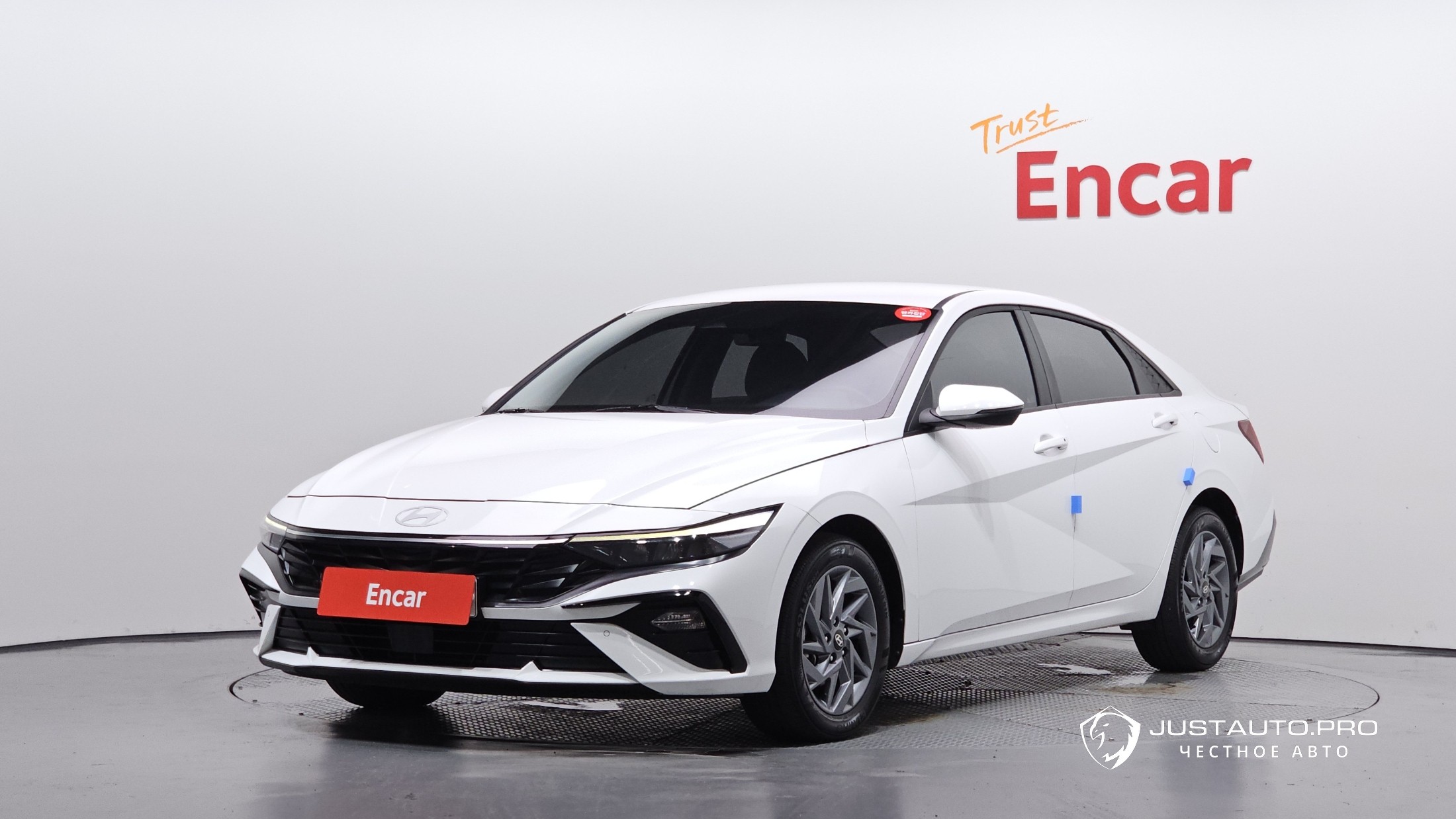 Автомобиль Hyundai AVANTE
