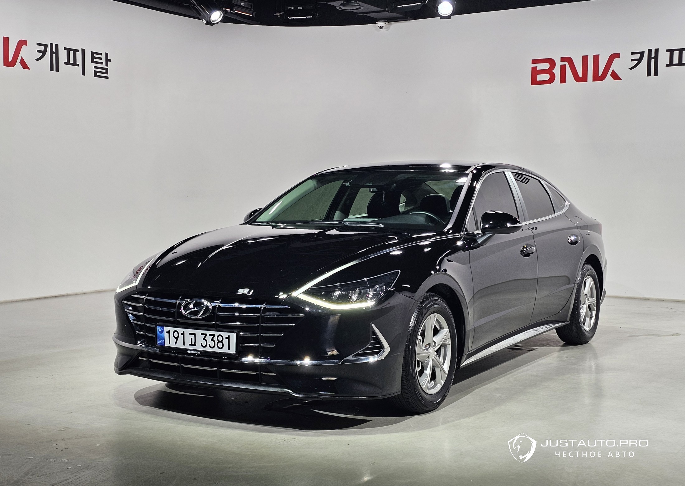 Автомобиль Hyundai Sonata