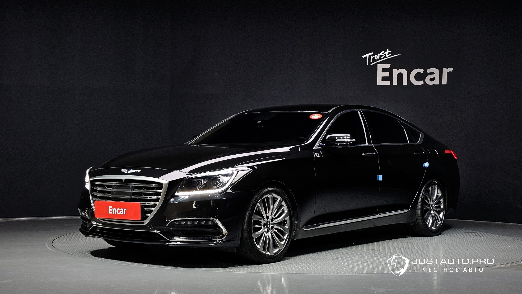 Автомобиль Genesis G80