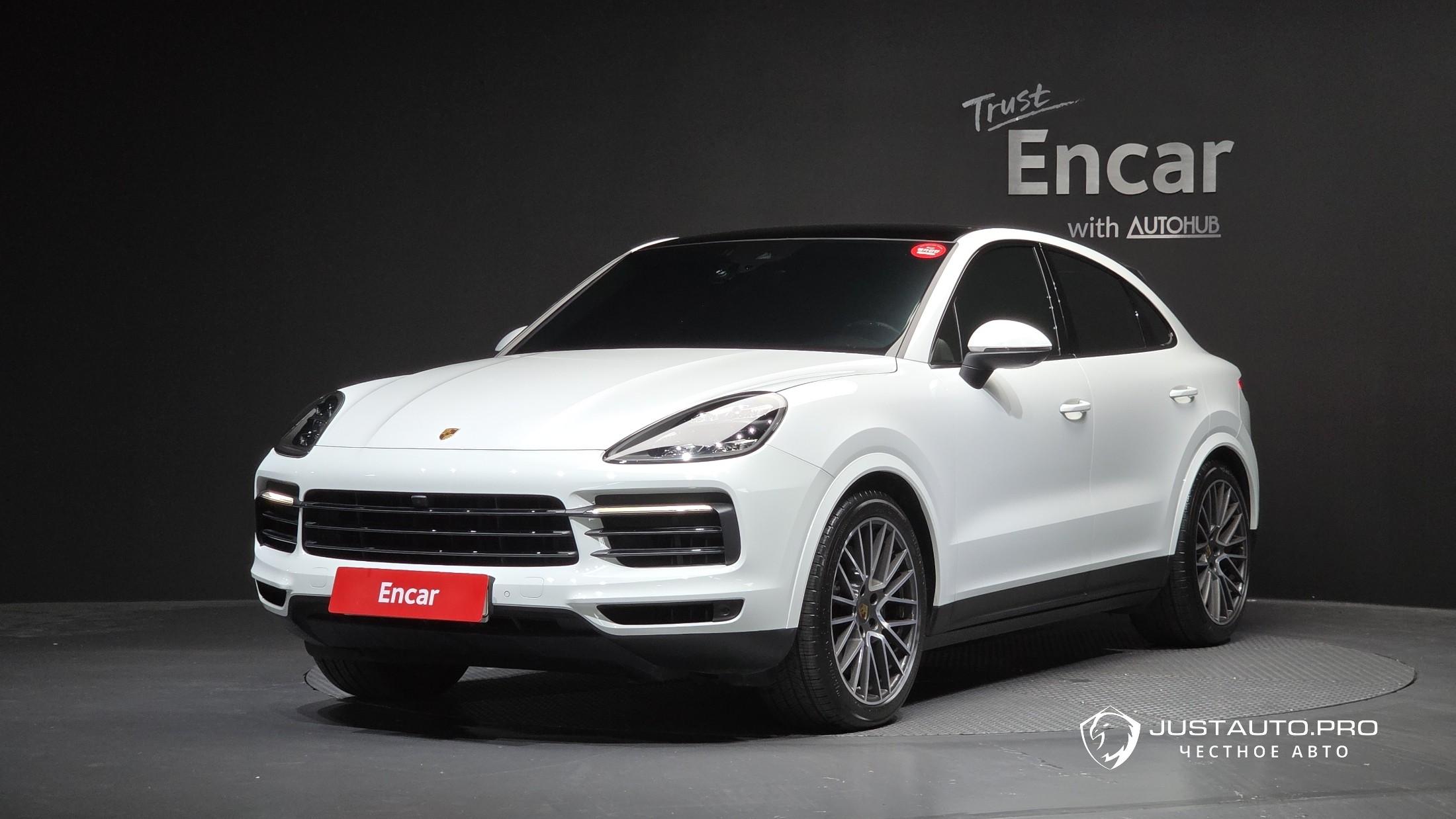 Автомобиль Porsche Cayenne