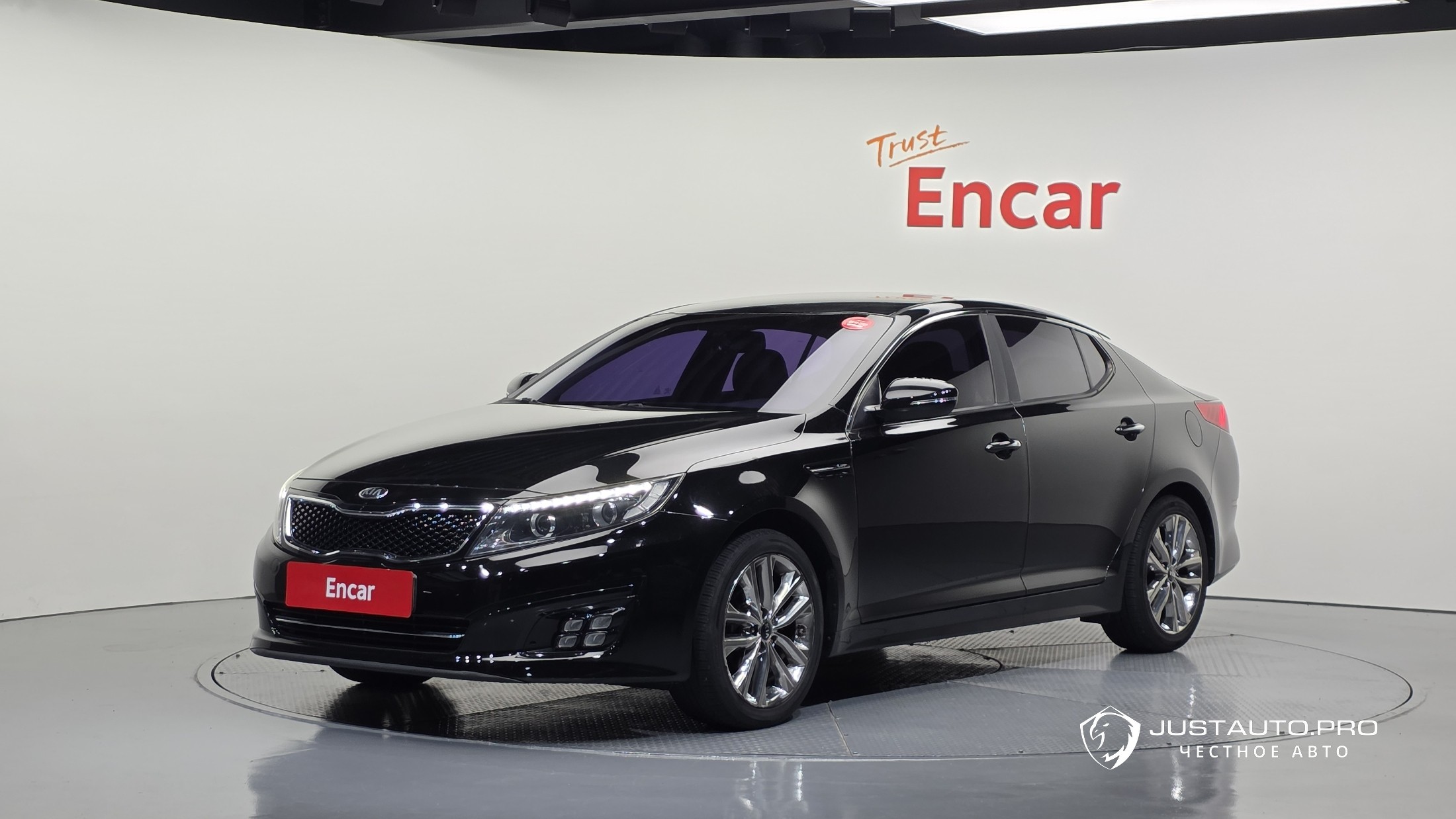 Автомобиль Kia K5