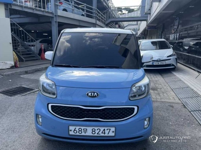 Автомобиль Kia RAY