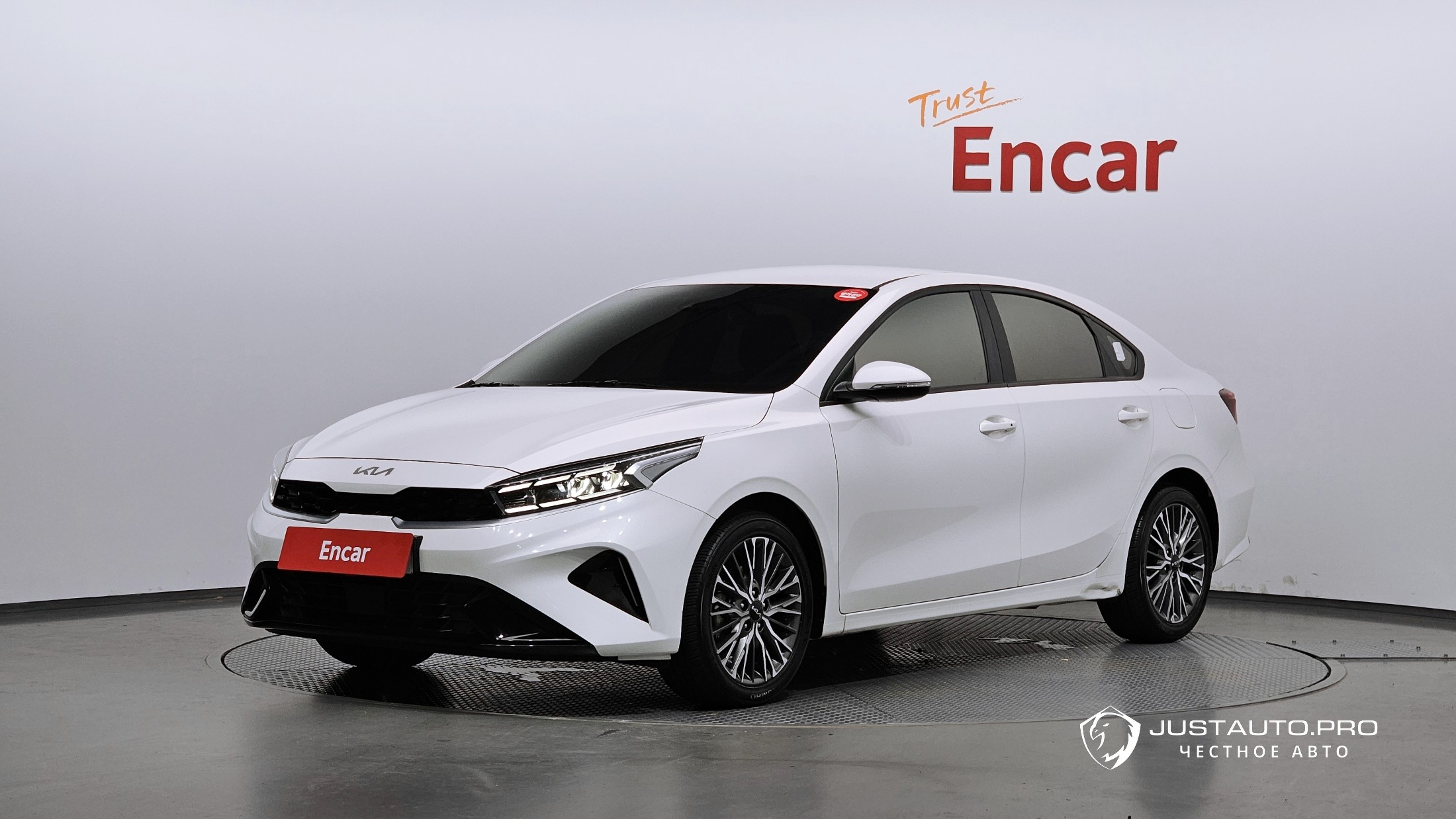 Автомобиль Kia K3