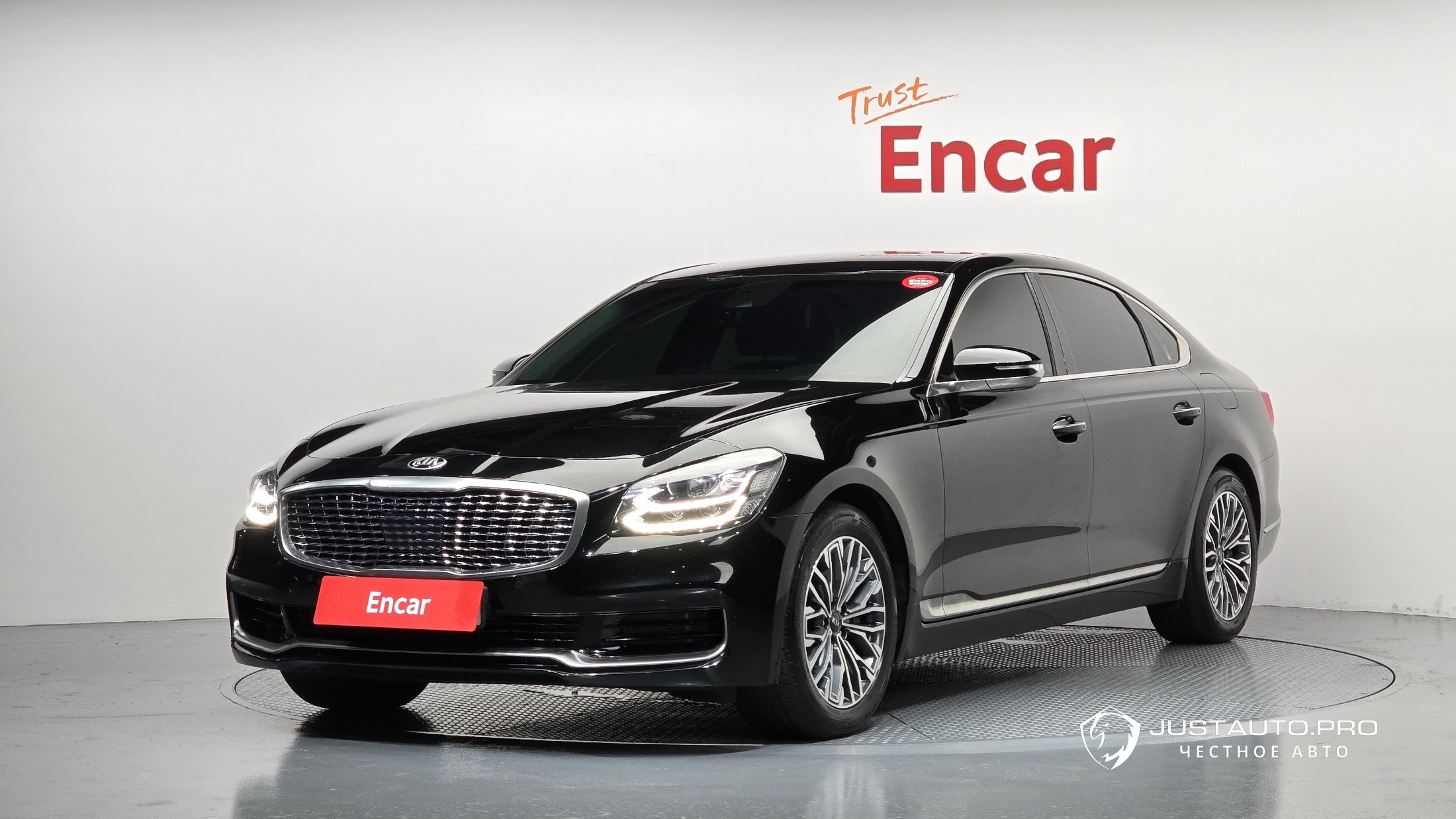 Автомобиль Kia K9
