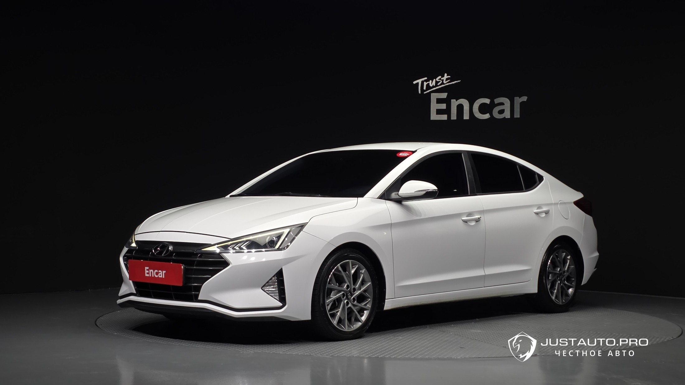 Автомобиль Hyundai AVANTE