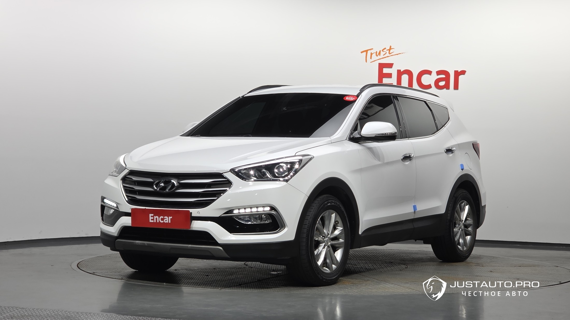 Автомобиль Hyundai Santafe