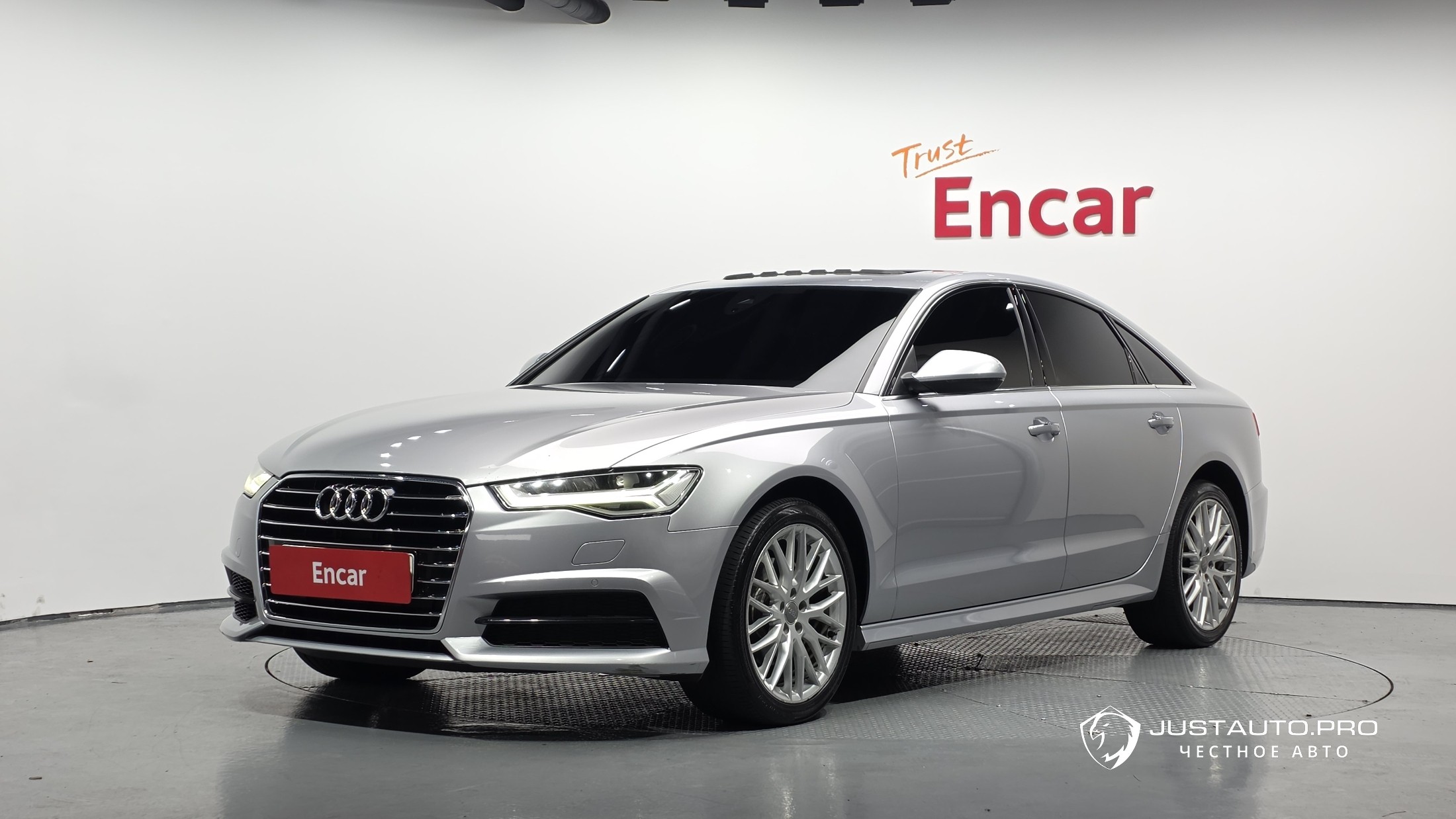 Автомобиль Audi A6