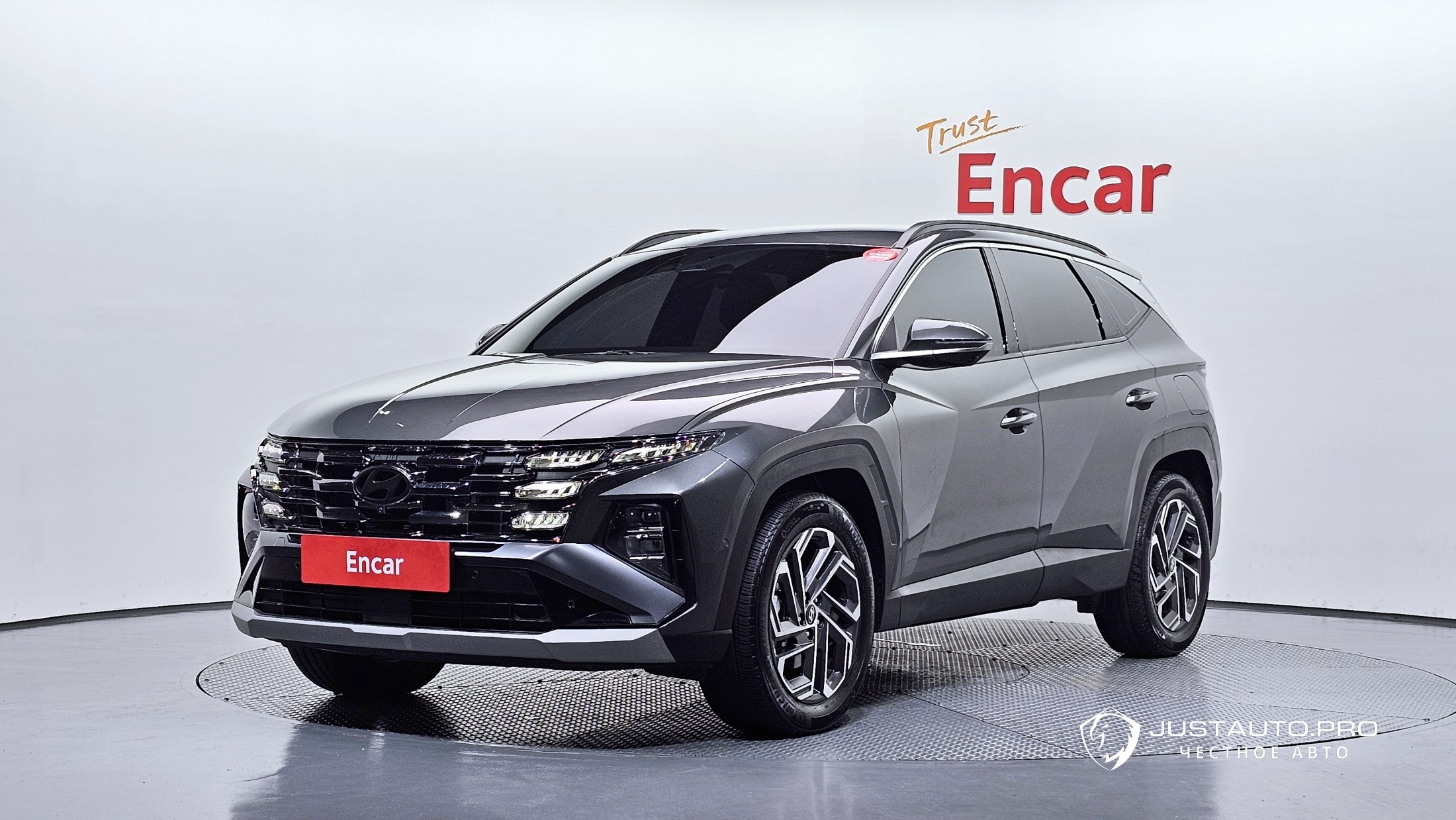 Автомобиль Hyundai Tucson