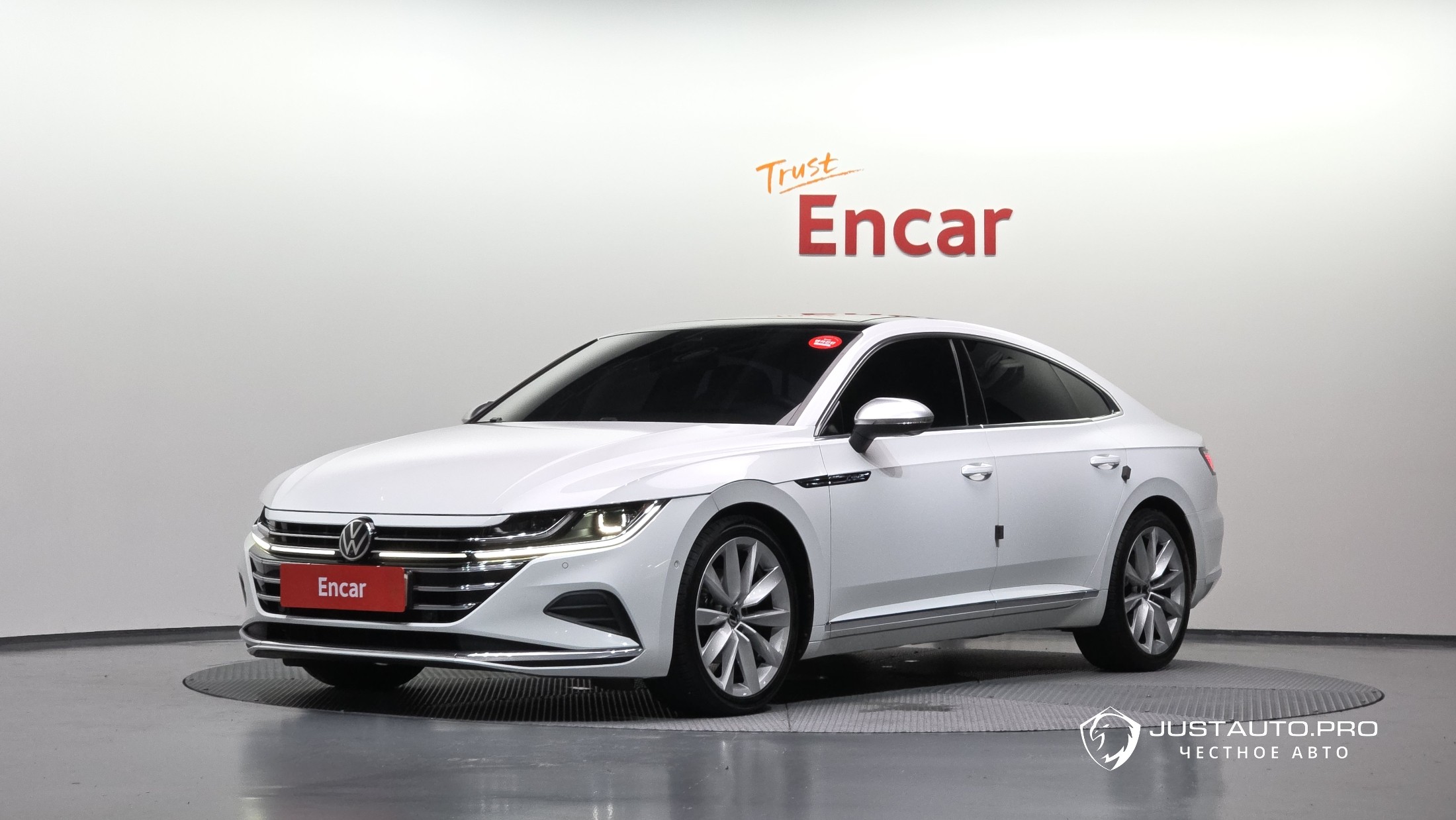 Автомобиль Volkswagen Arteon