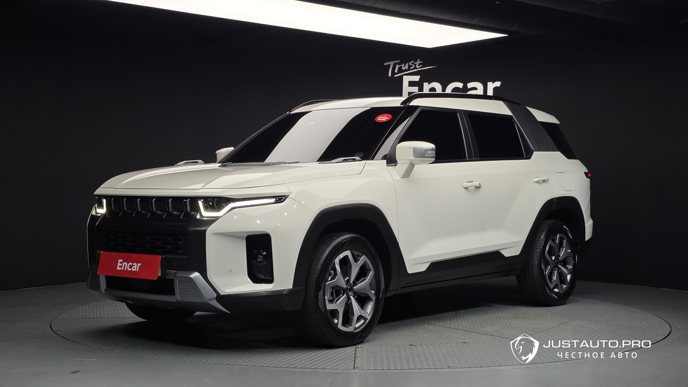 Автомобиль KG_Mobility_Ssangyong Torres