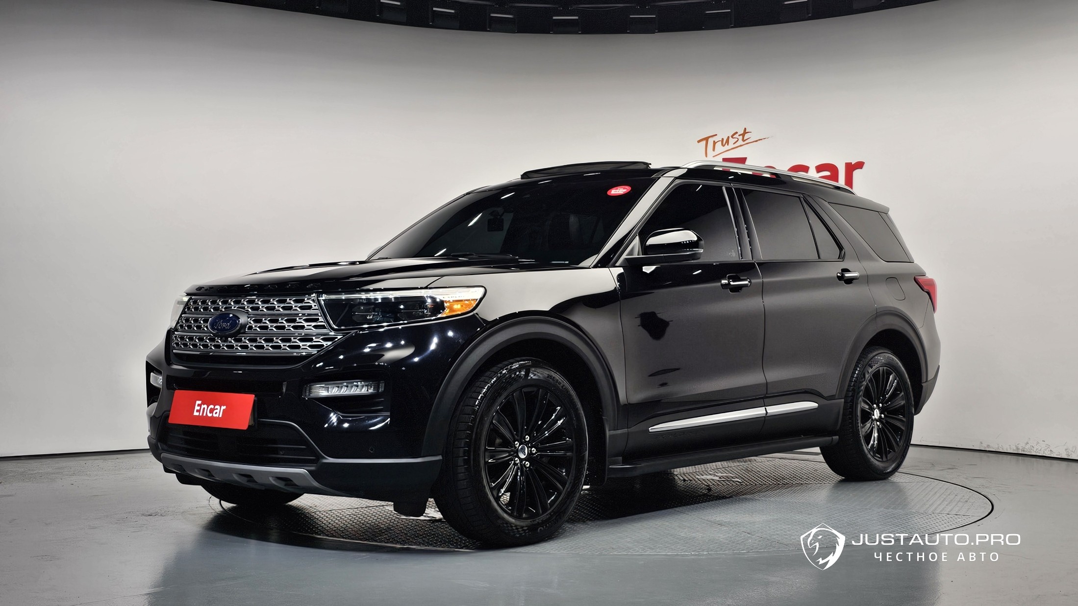 Автомобиль Ford Explorer