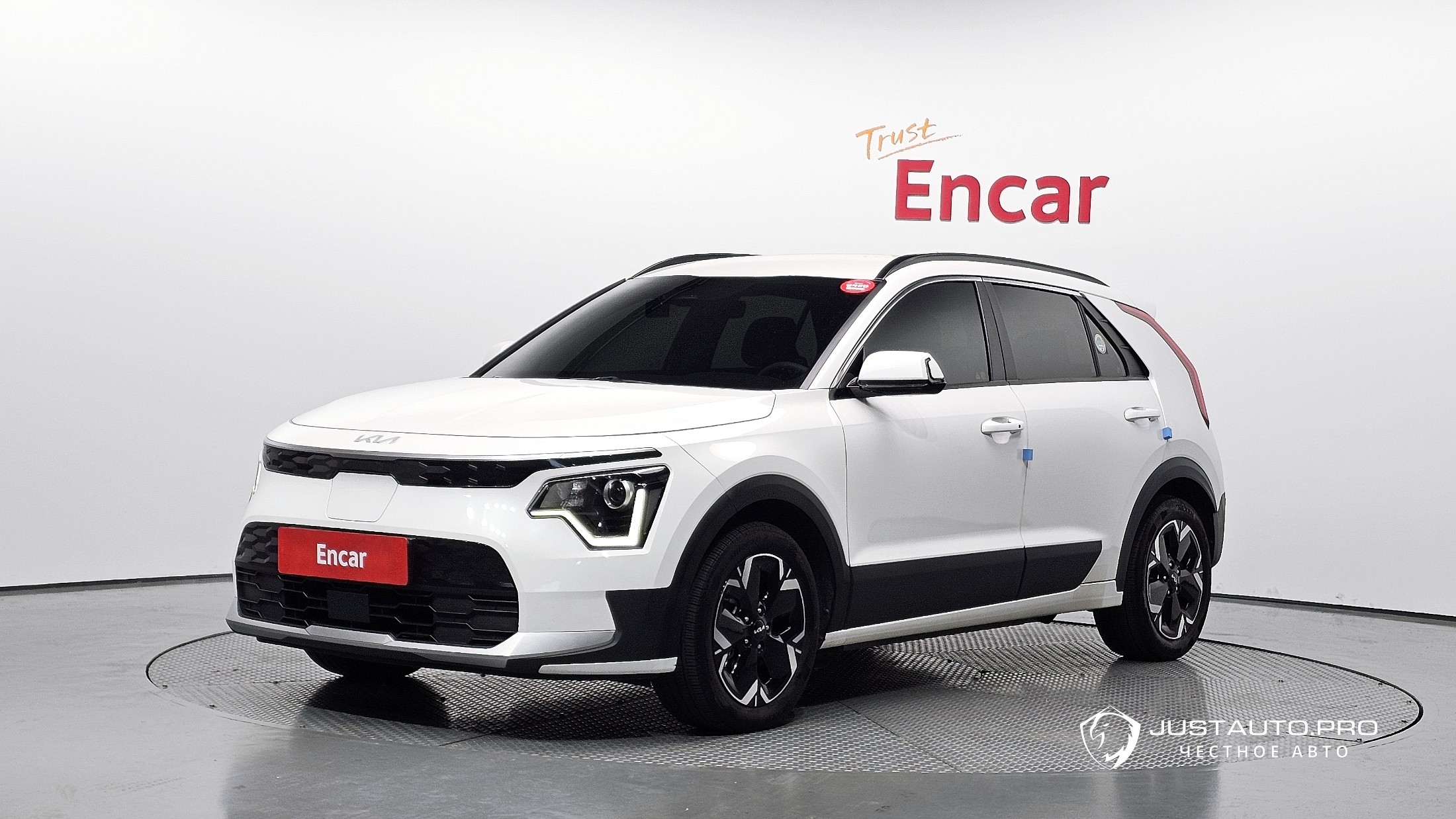 Автомобиль Kia Niro