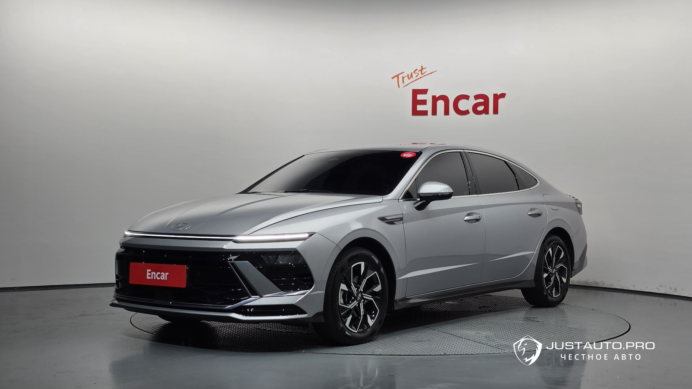 Автомобиль Hyundai Sonata