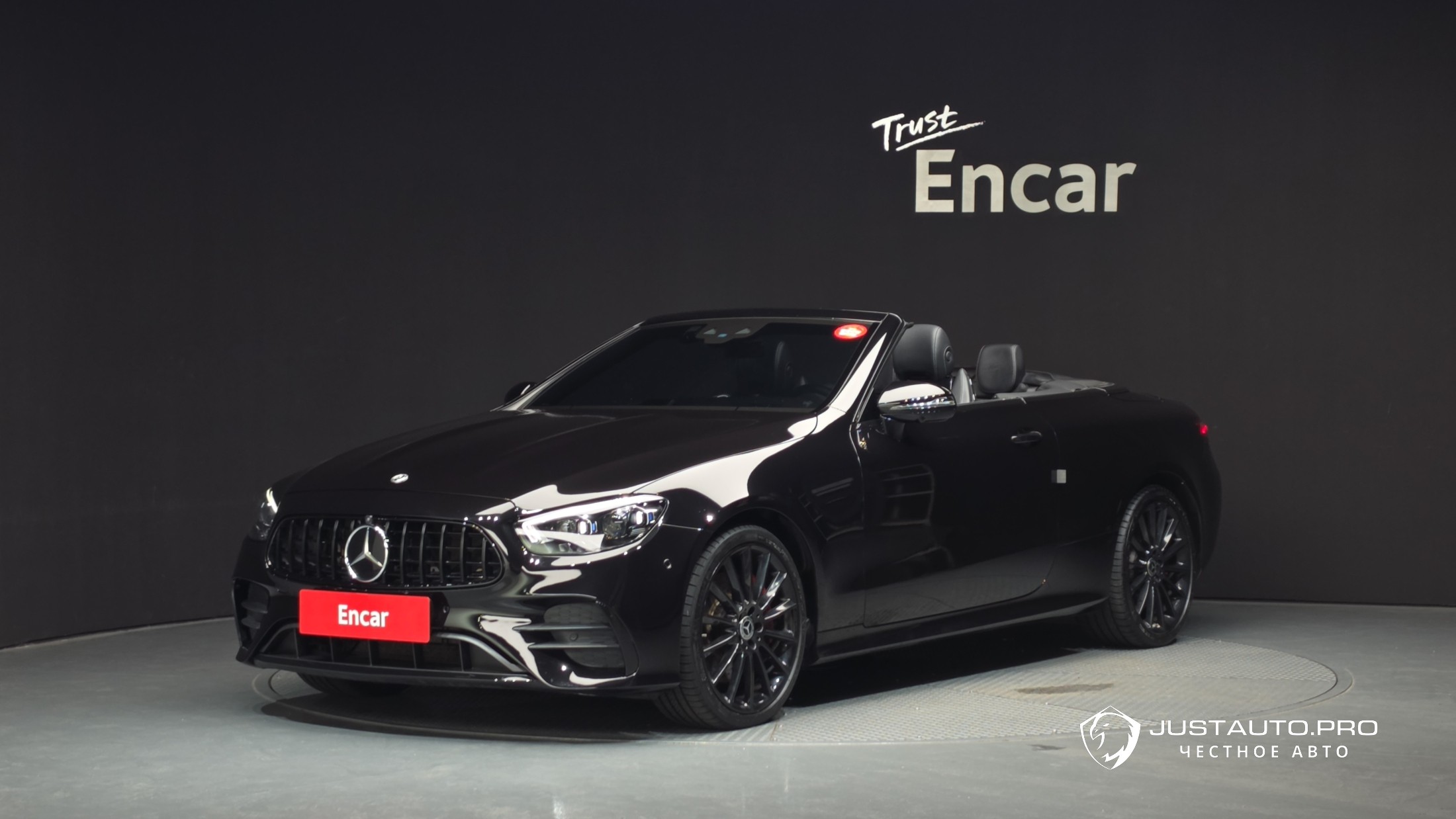 Автомобиль Mercedes-Benz E-Class