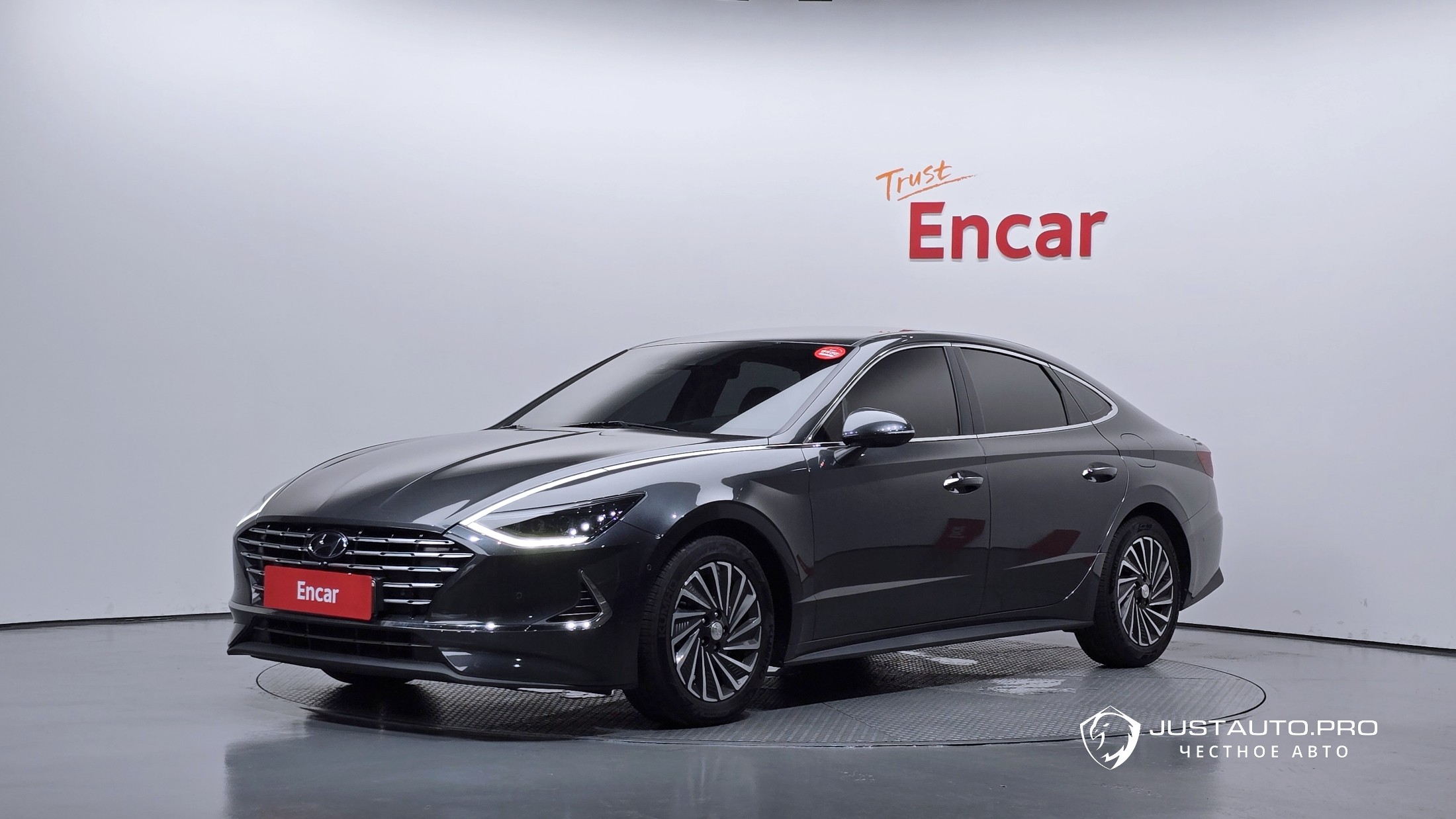 Автомобиль Hyundai Sonata