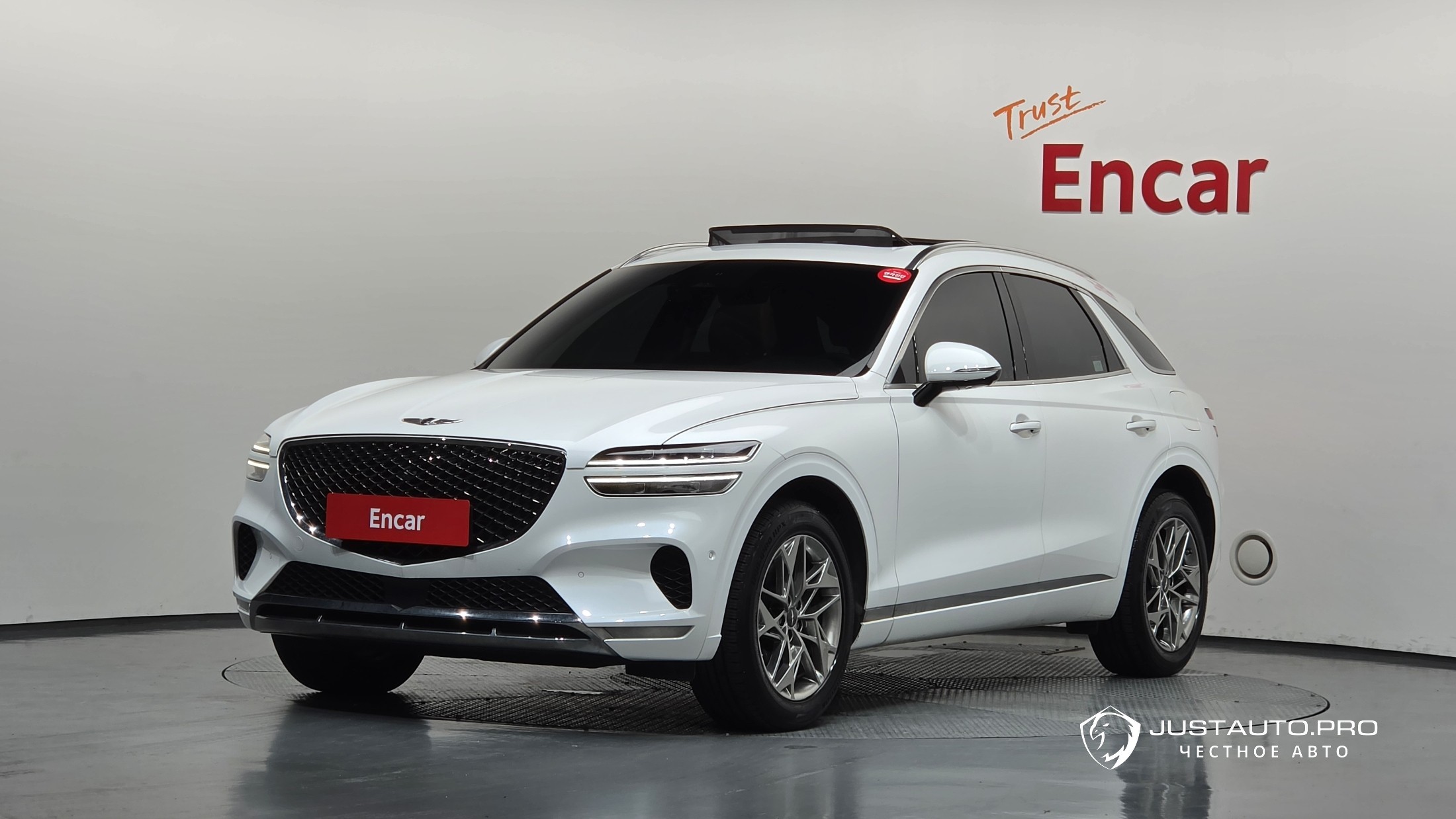 Автомобиль Genesis GV70