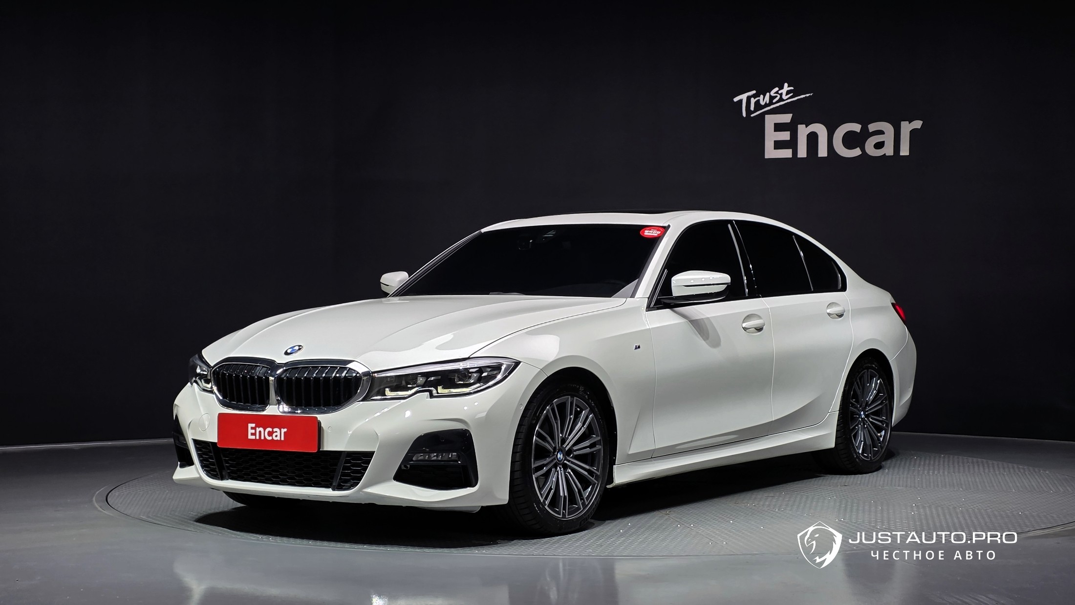 Автомобиль BMW 3-Series