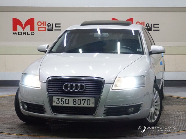 Автомобиль Audi A6