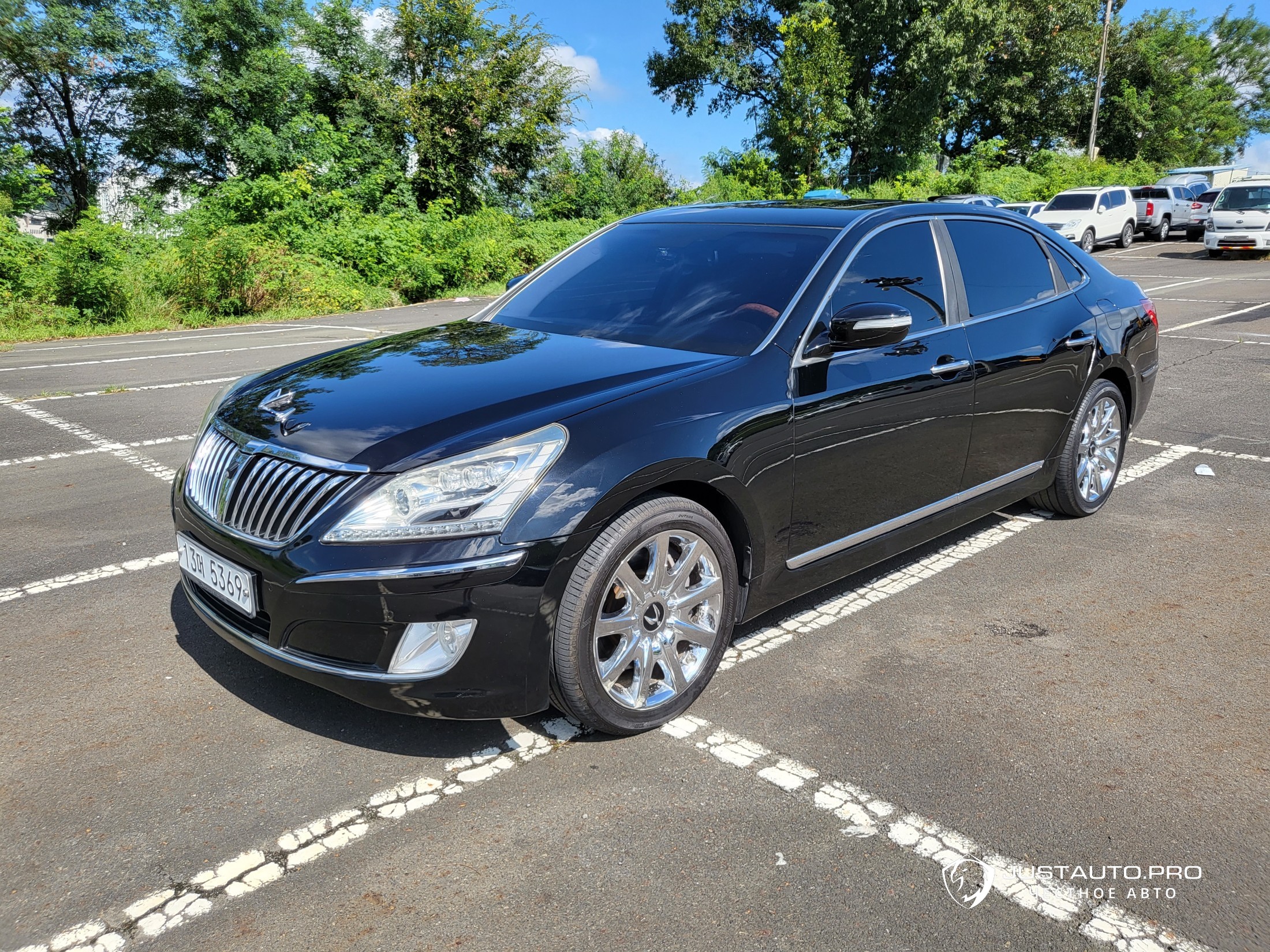 Автомобиль Hyundai Equus