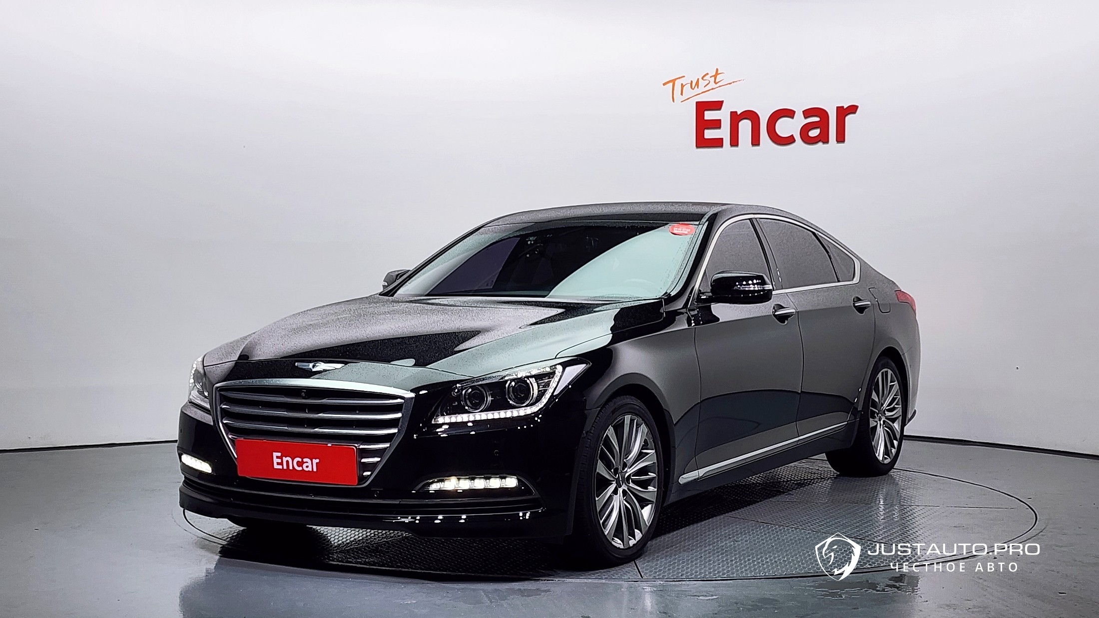 Автомобиль Hyundai Genesis