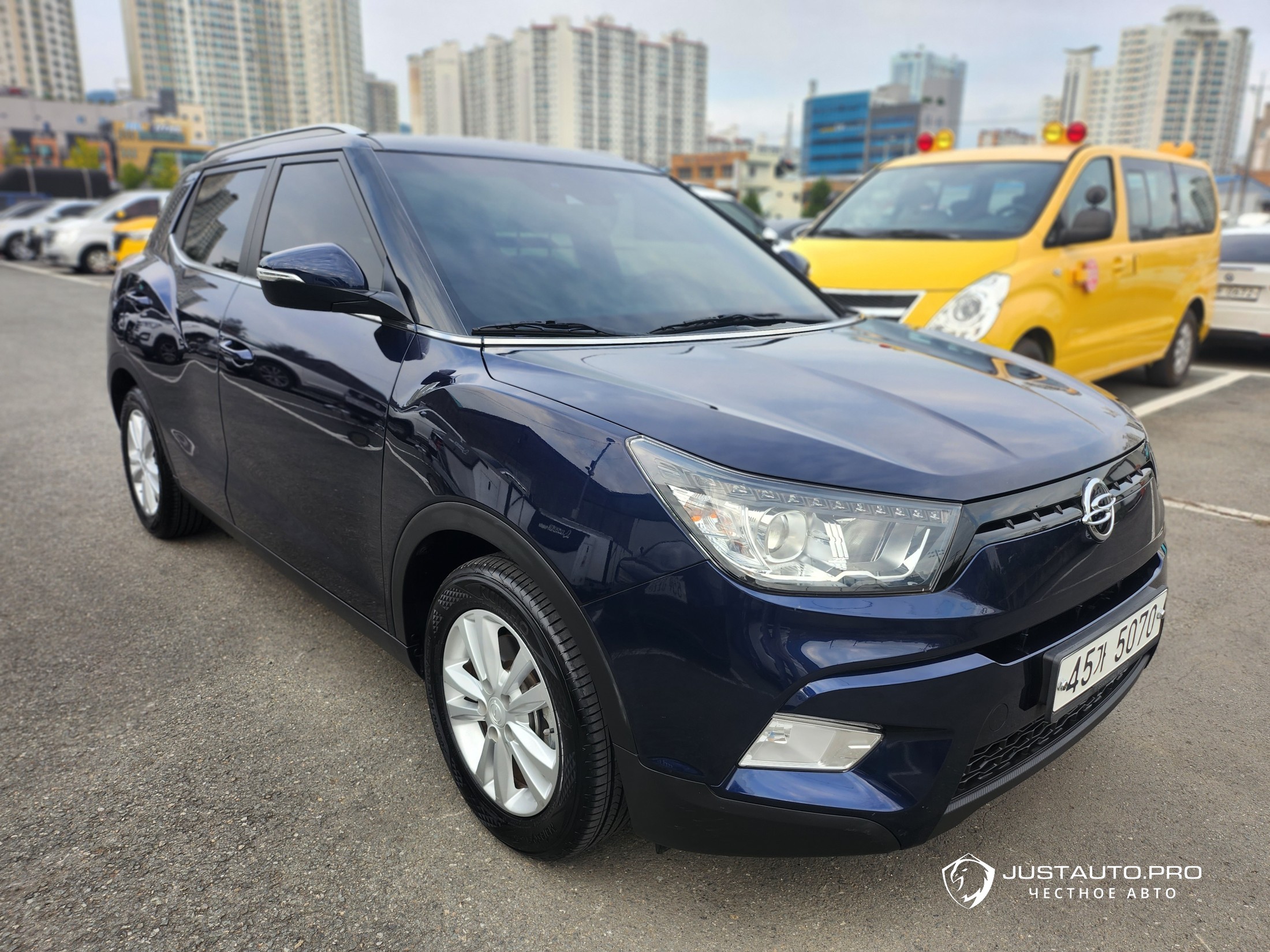 Автомобиль KG_Mobility_Ssangyong TIBOLI