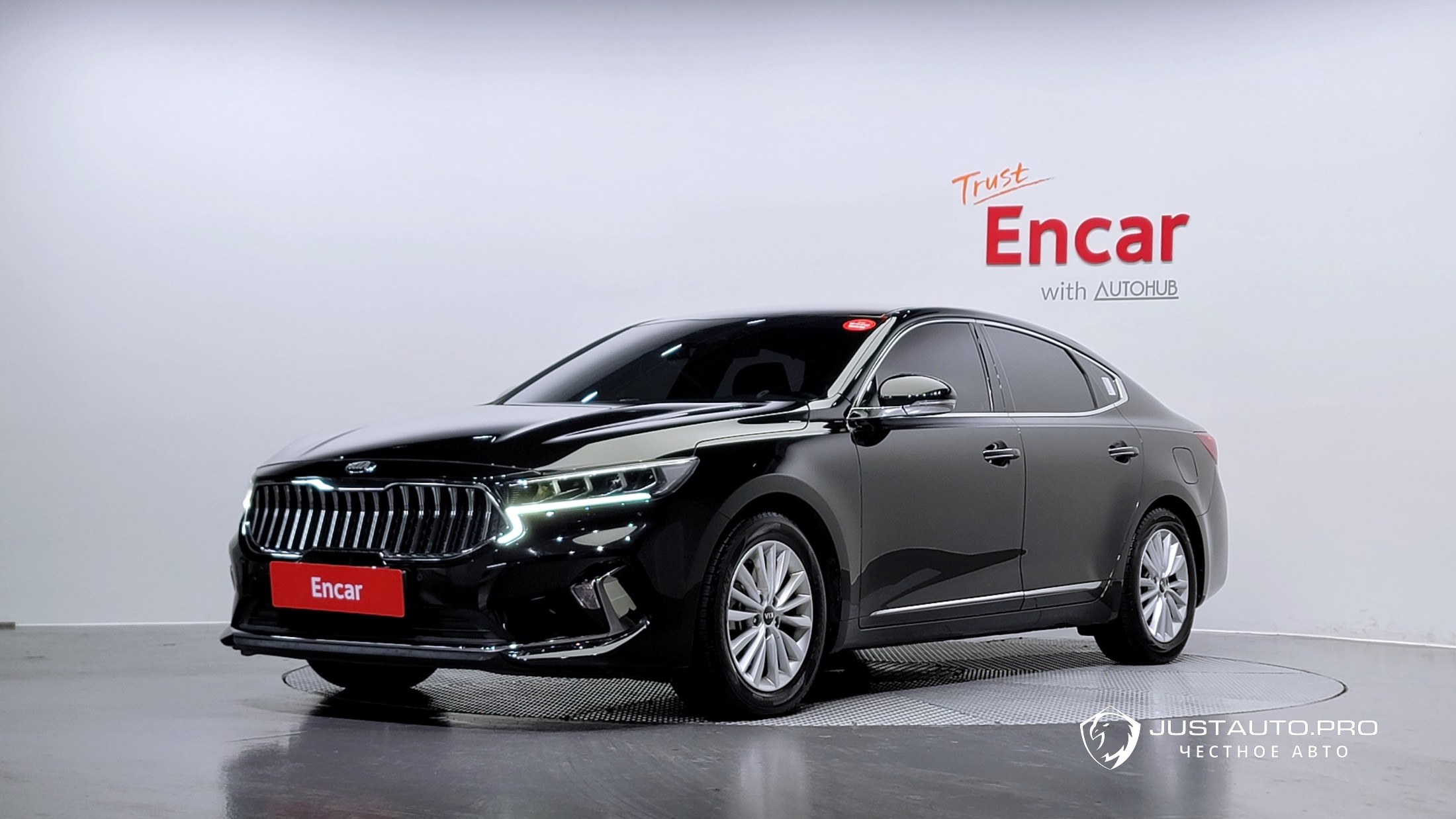 Автомобиль Kia K7