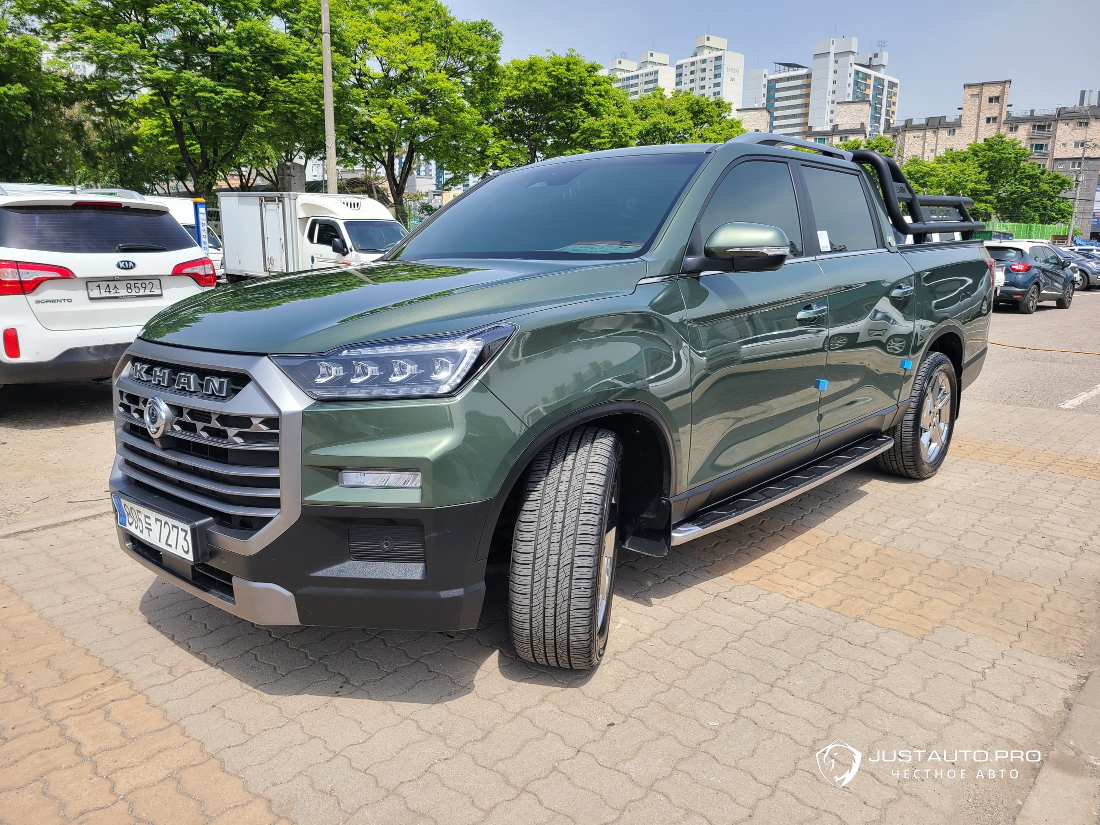 Автомобиль KG_Mobility_Ssangyong Rexton