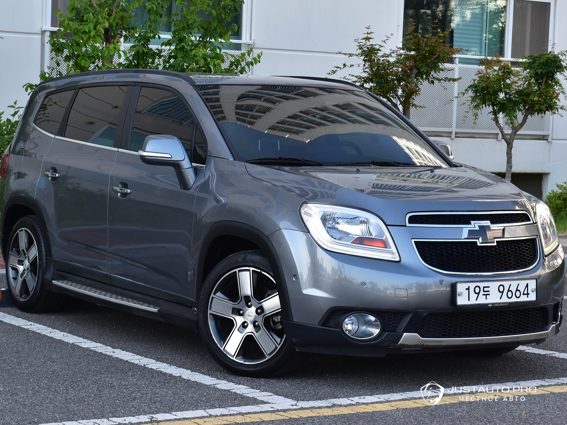 Автомобиль ChevroletGMDaewoo Orlando