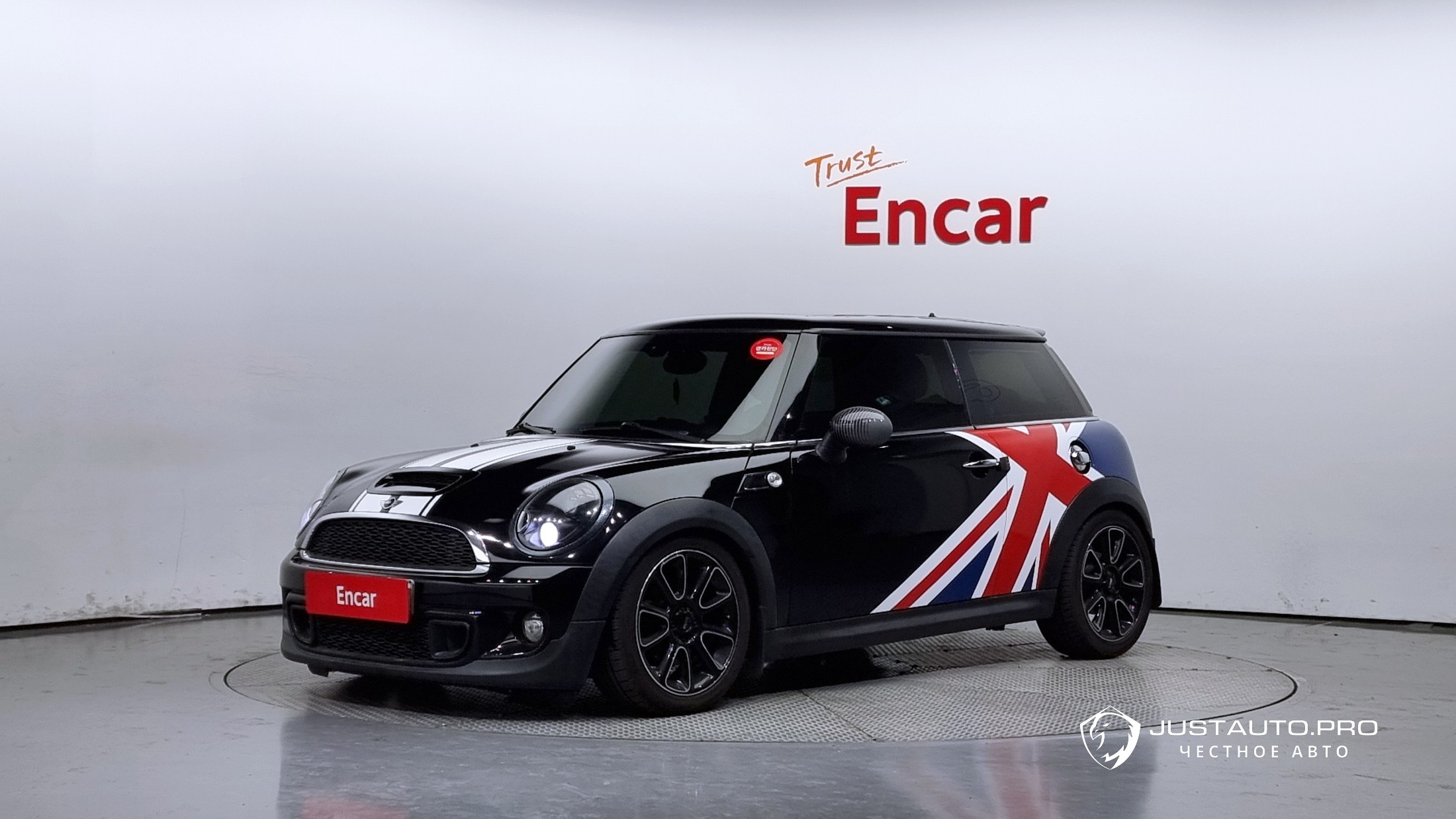 Автомобиль Mini Cooper