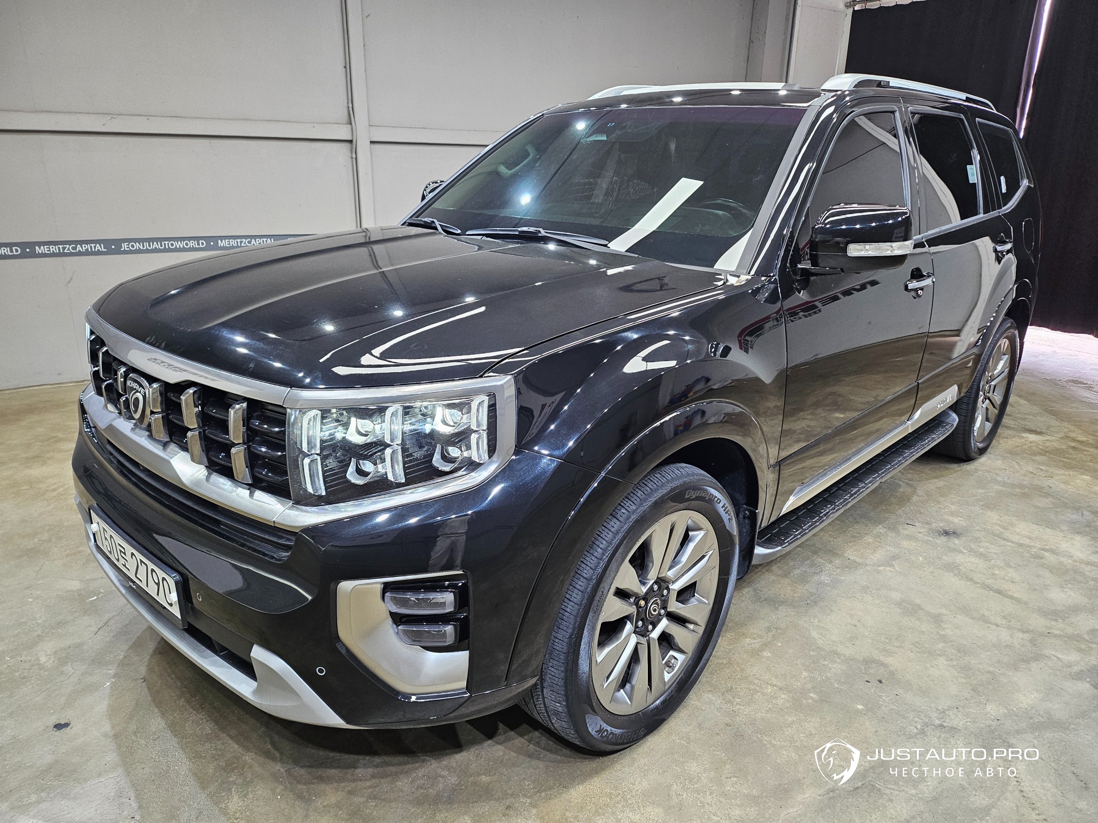 Автомобиль Kia Mohave