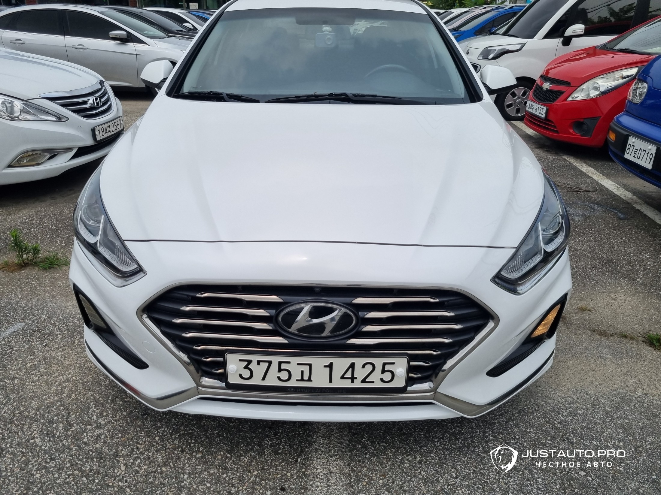 Автомобиль Hyundai Sonata