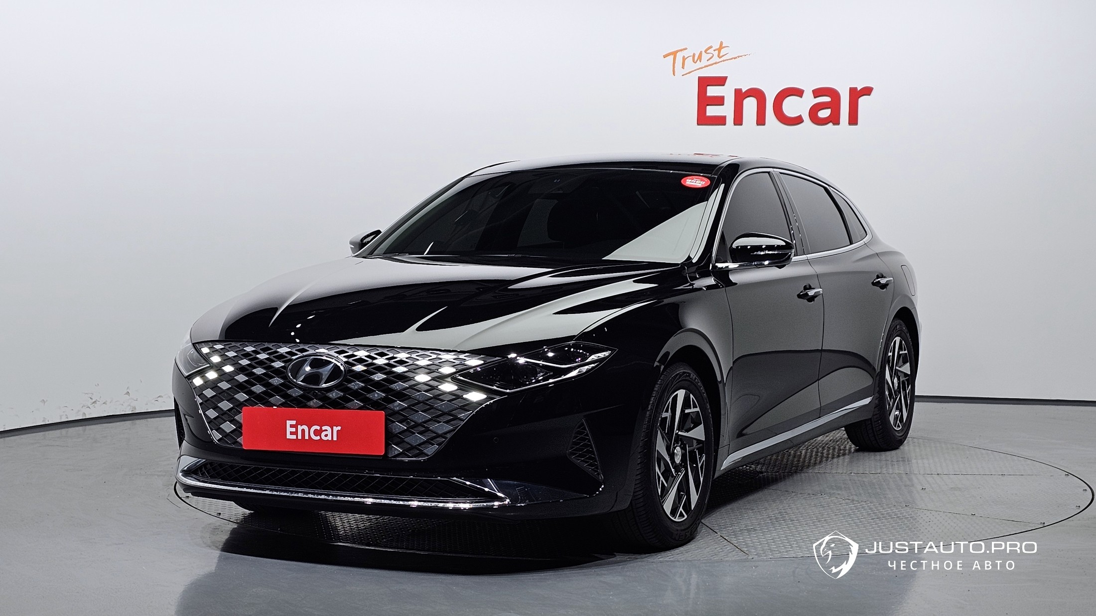Автомобиль Hyundai Grandeur