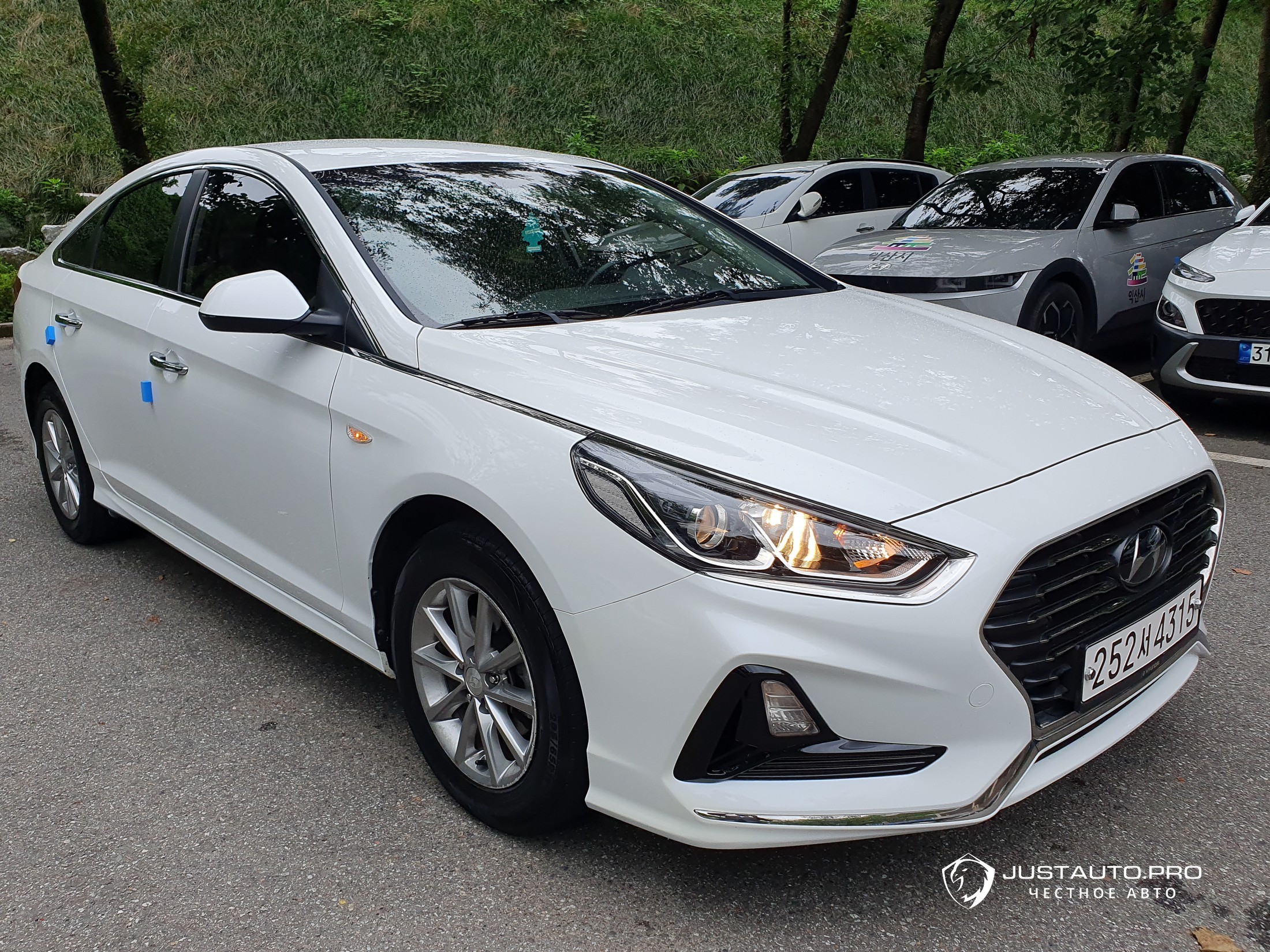 Автомобиль Hyundai Sonata