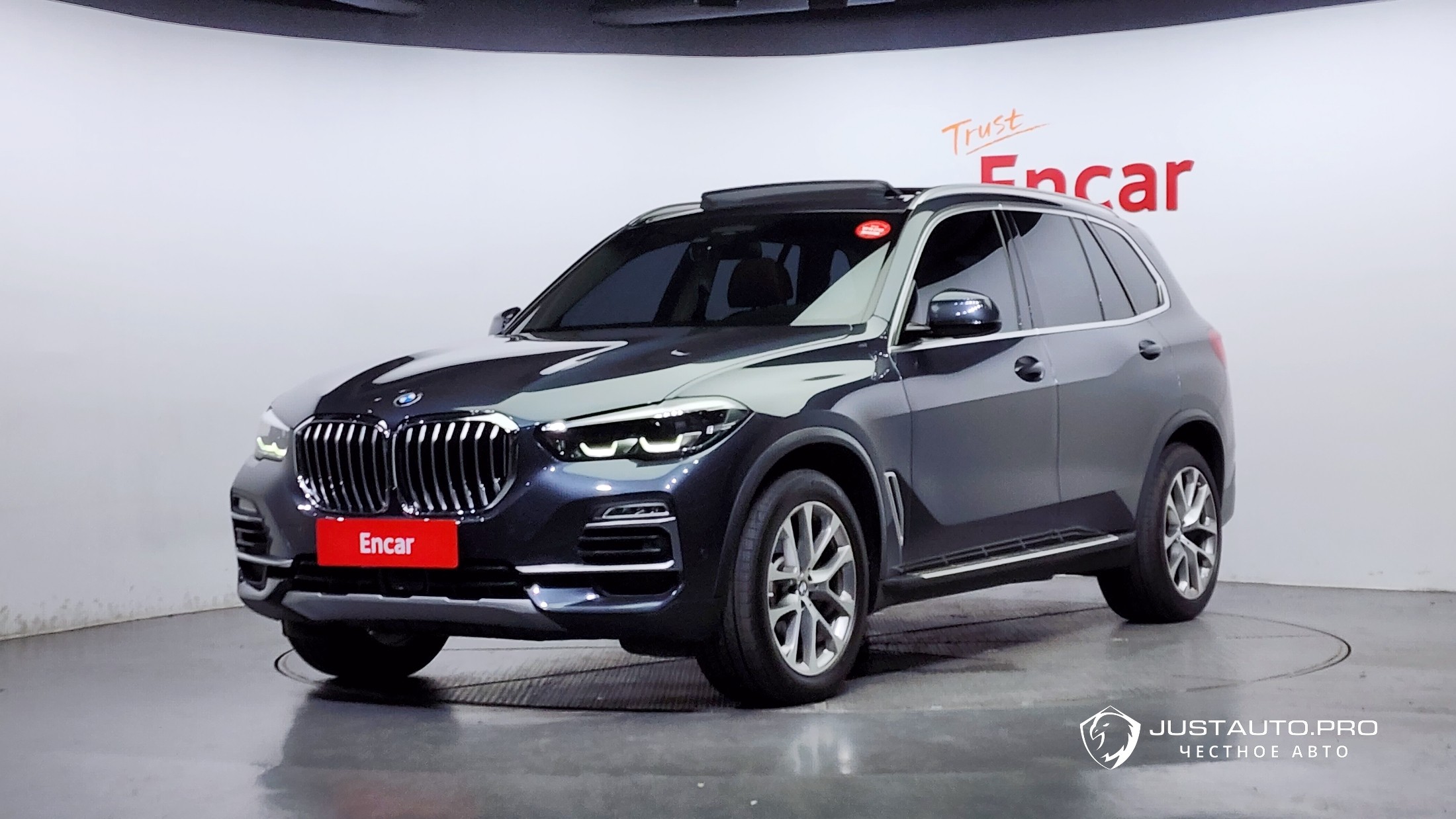 Автомобиль BMW X5