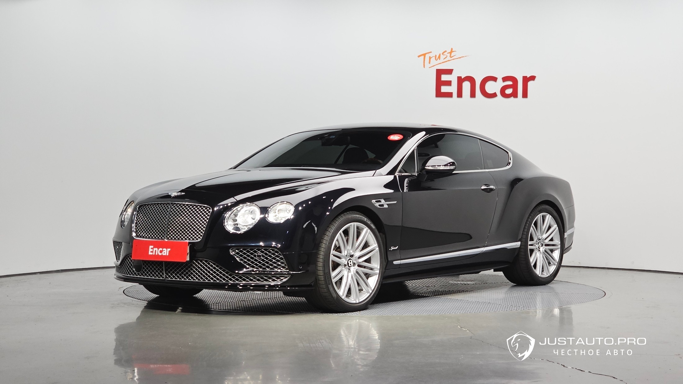 Автомобиль Bentley Continental