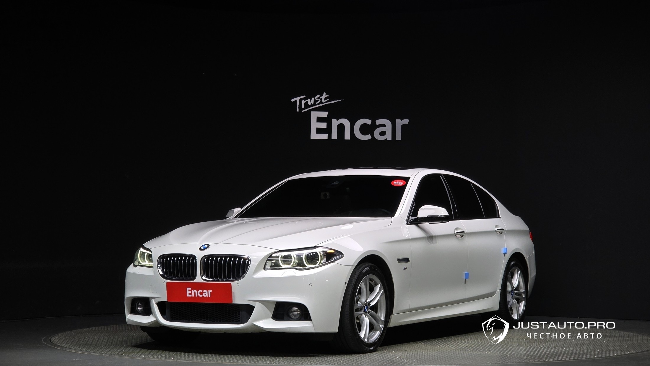 Автомобиль BMW 5-Series