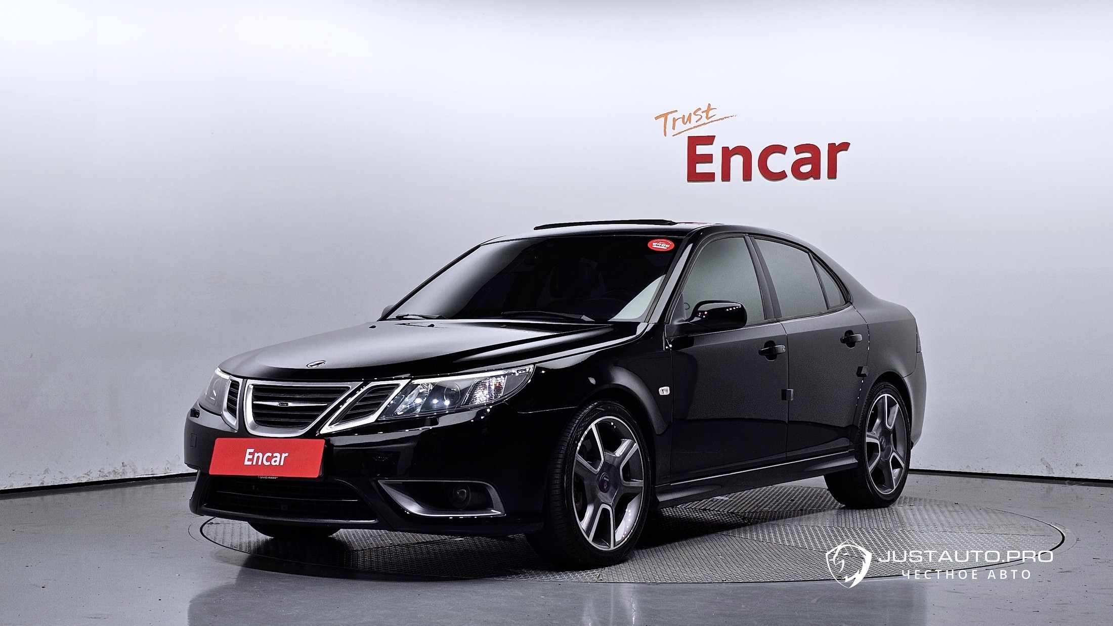 Автомобиль Saab 9-3