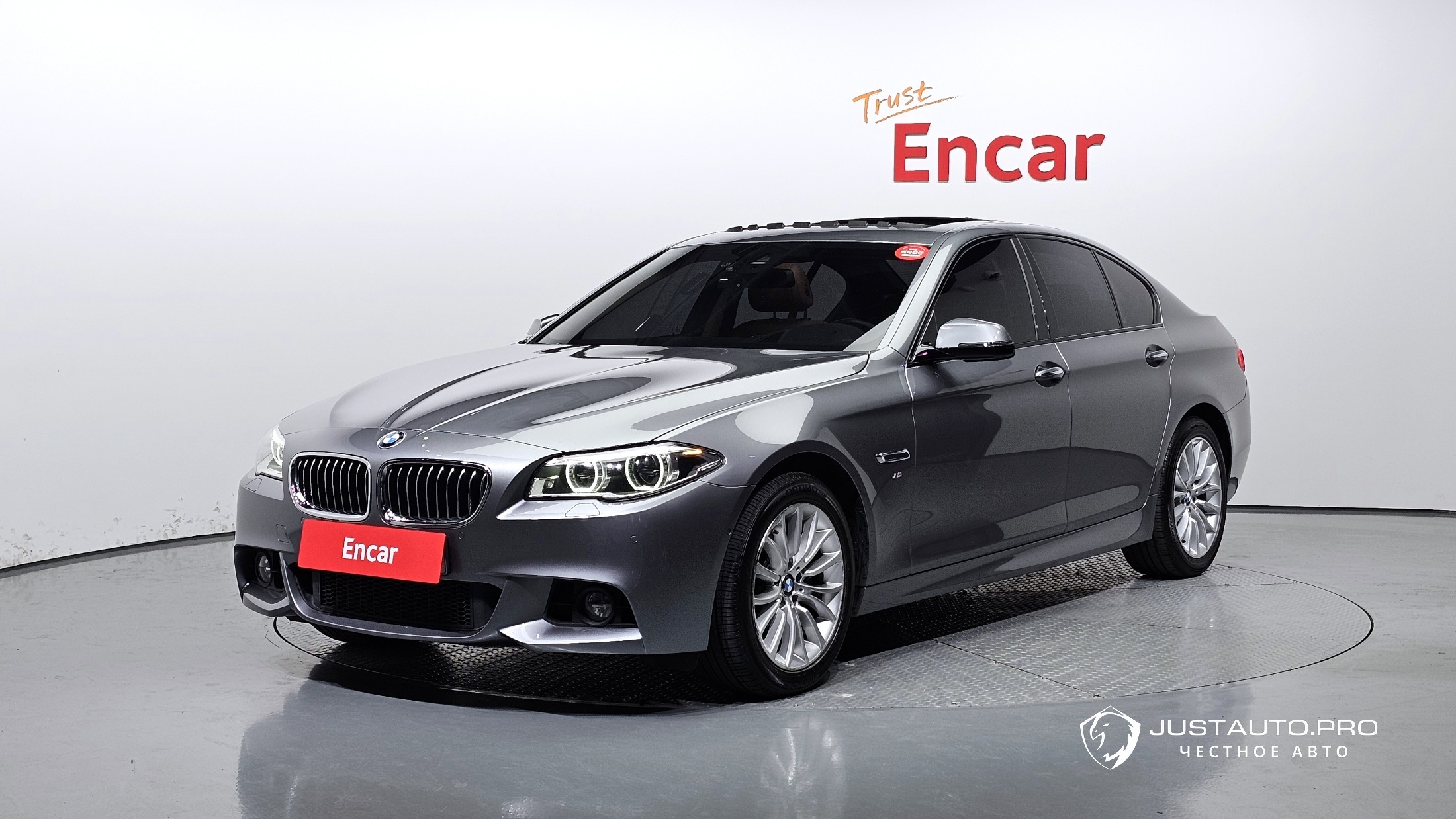 Автомобиль BMW 5-Series