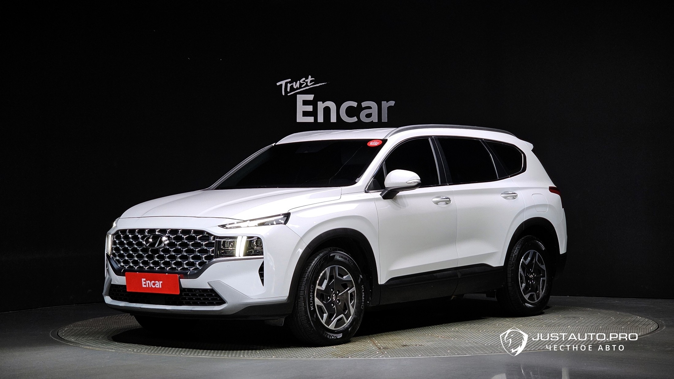 Автомобиль Hyundai Santafe
