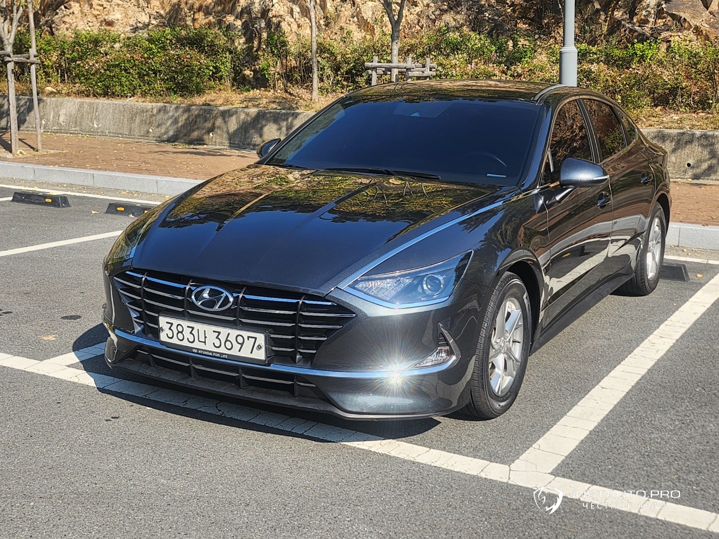 Автомобиль Hyundai Sonata
