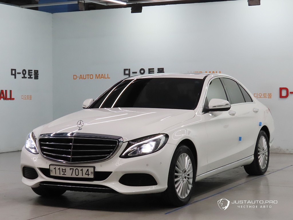 Автомобиль Mercedes-Benz C-Class