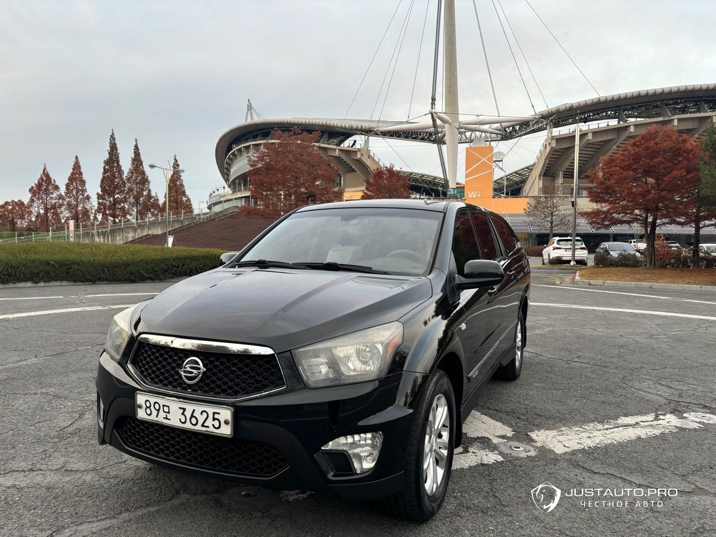 Автомобиль KG_Mobility_Ssangyong KORANDO