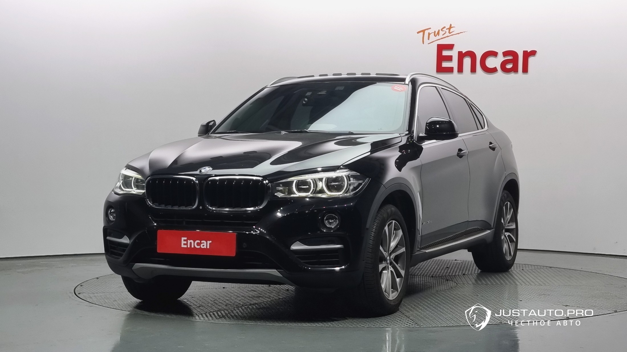 Автомобиль BMW X6