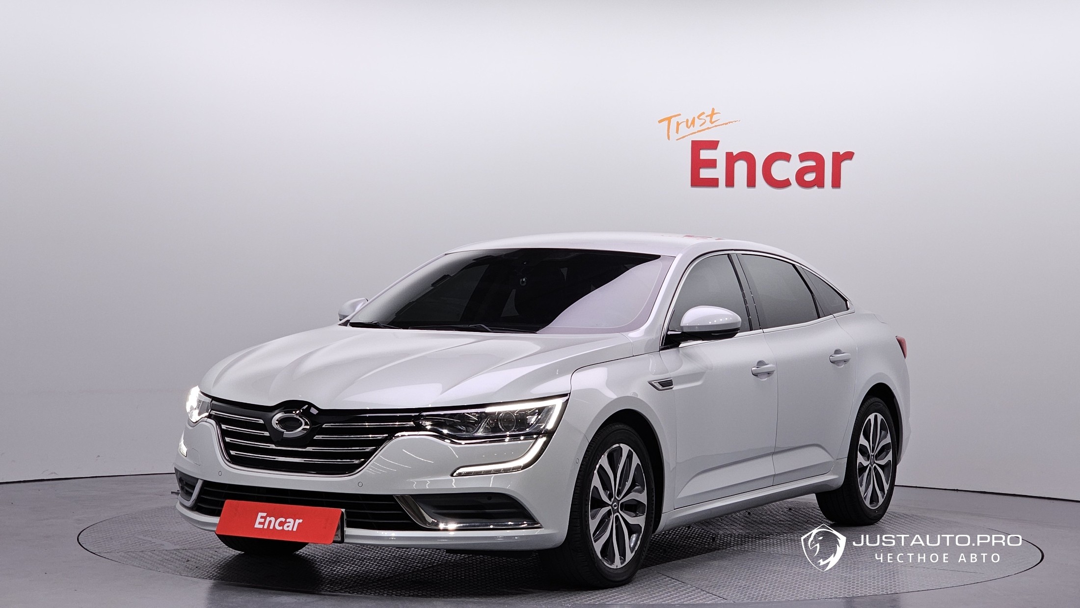 Автомобиль Renault-KoreaSamsung SM6