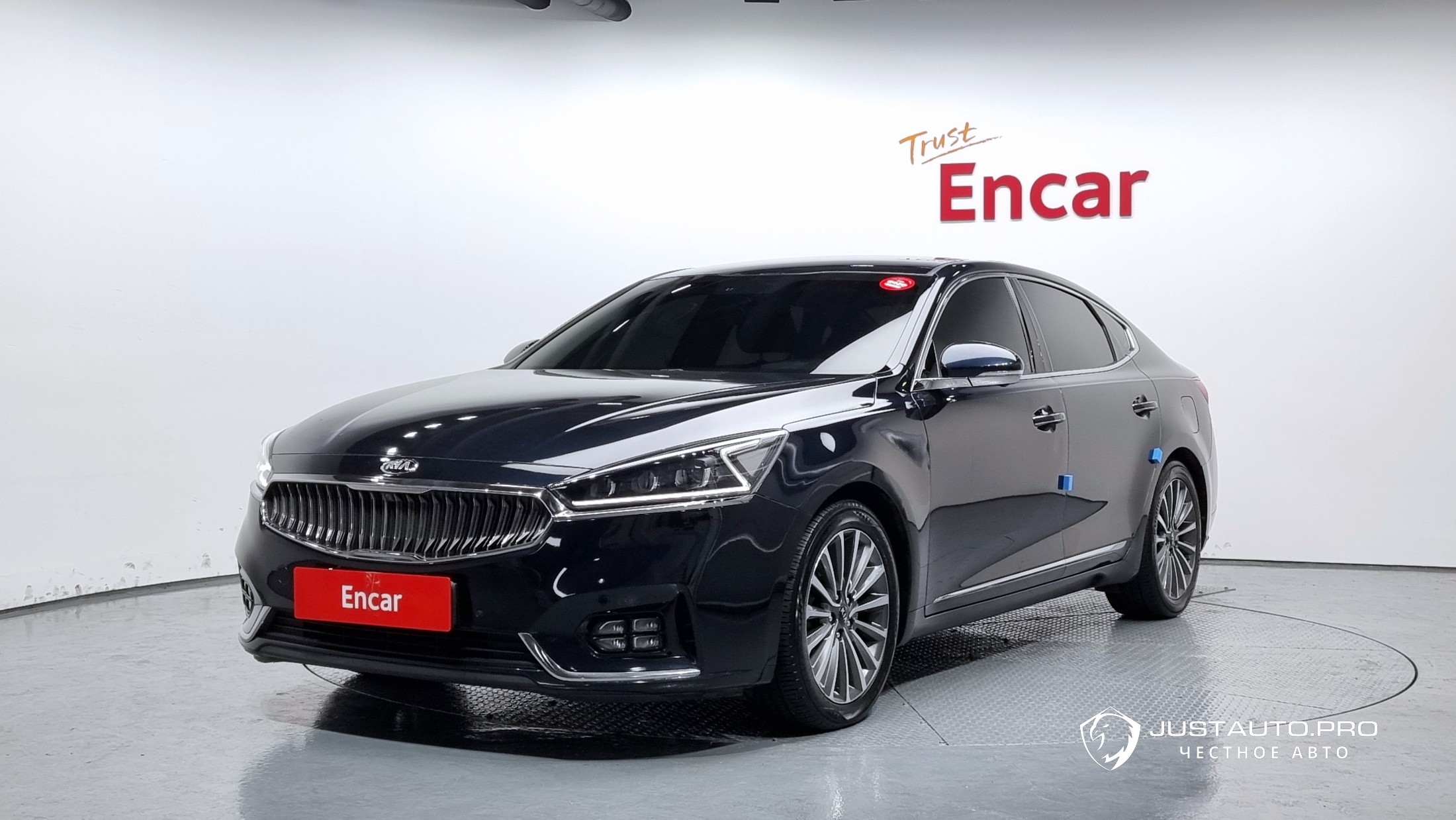 Автомобиль Kia K7