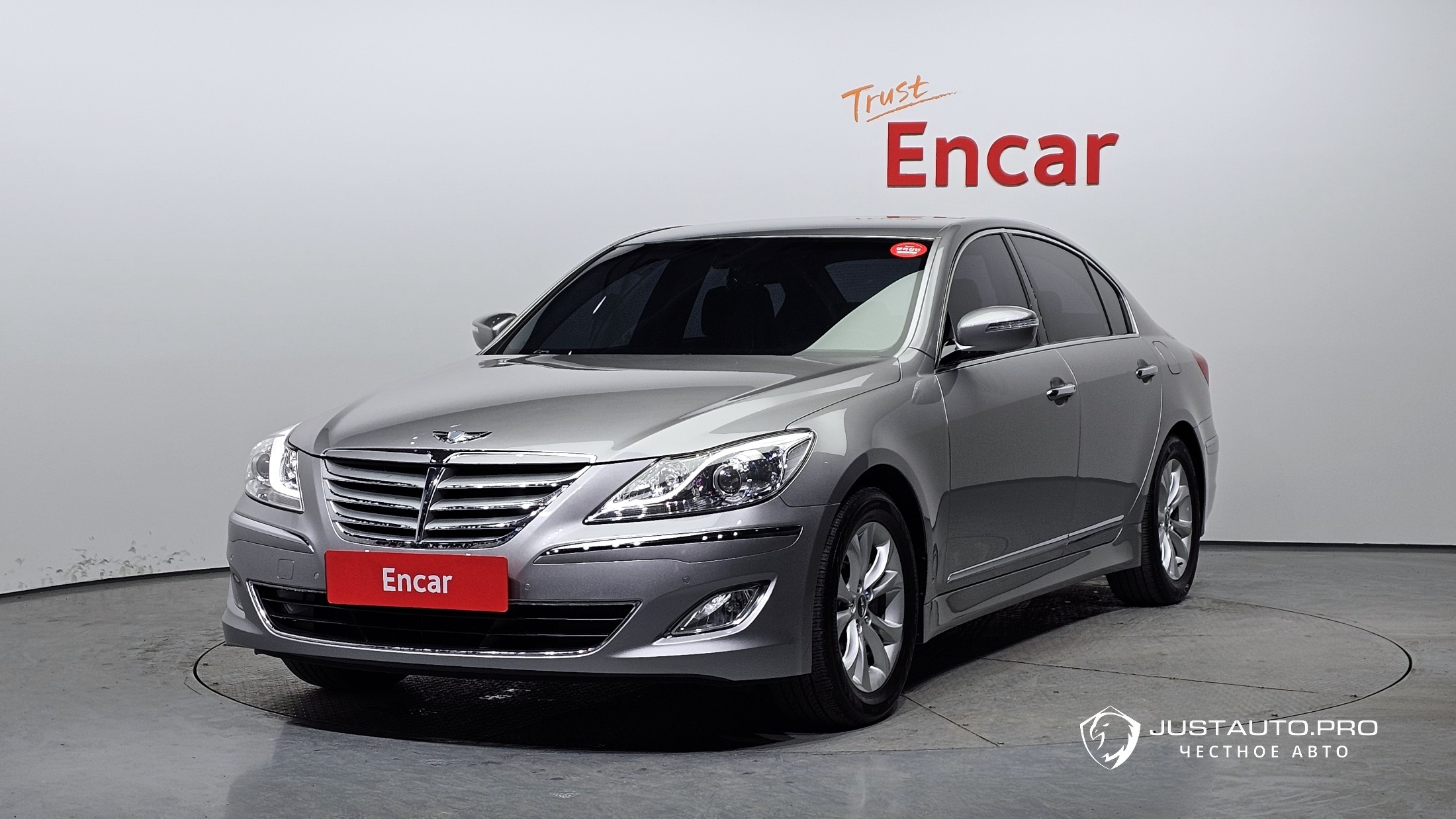 Автомобиль Hyundai Genesis