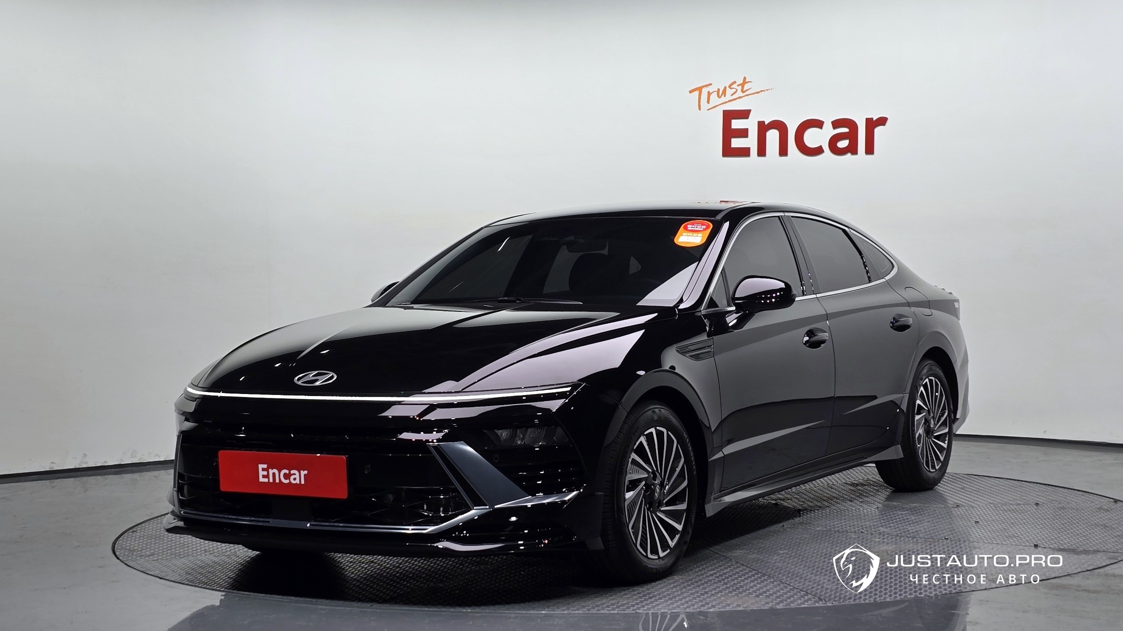 Автомобиль Hyundai Sonata